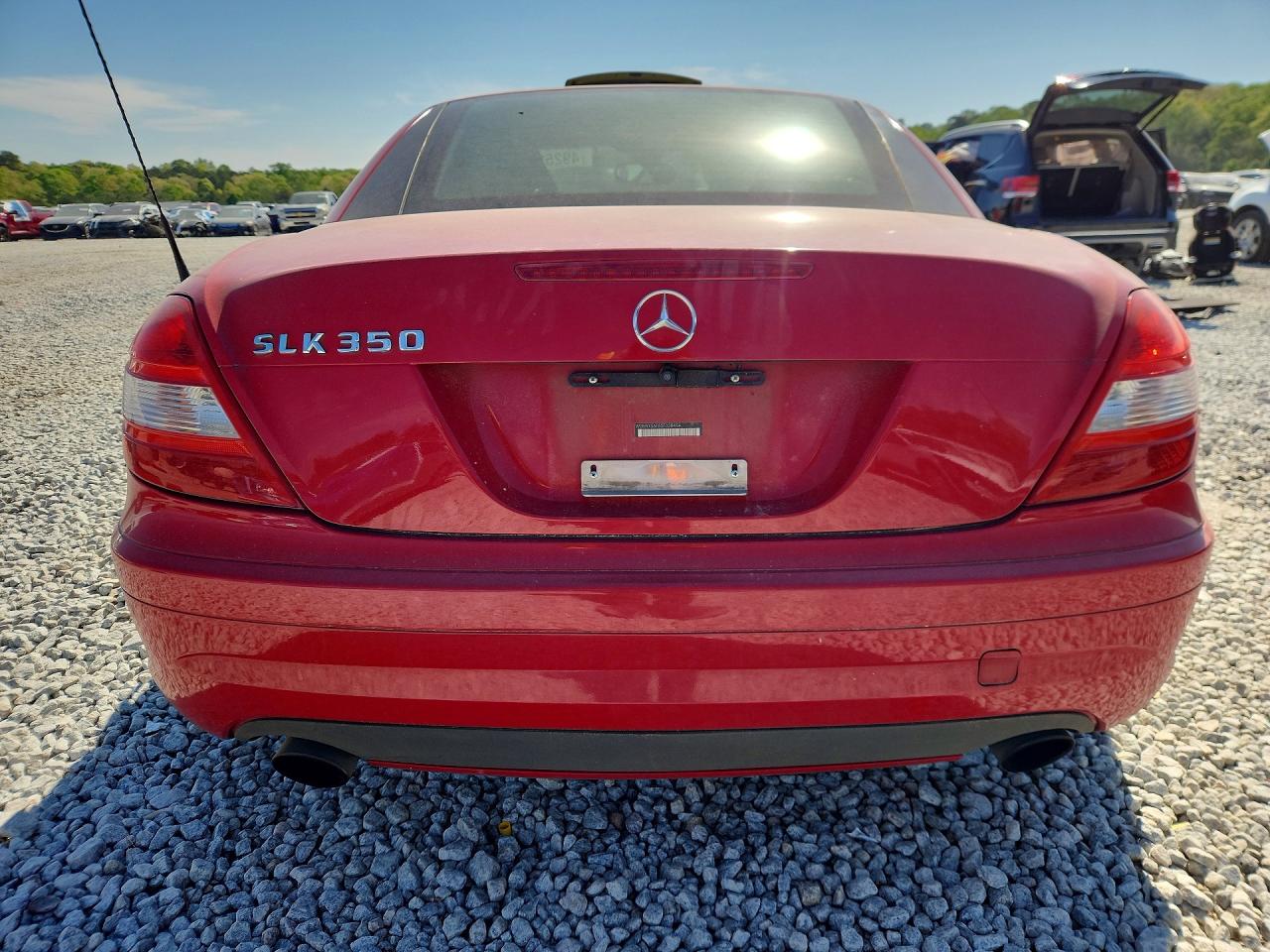 2005 Mercedes-benz Slk 350 Red vin: WDBWK56F85F038494