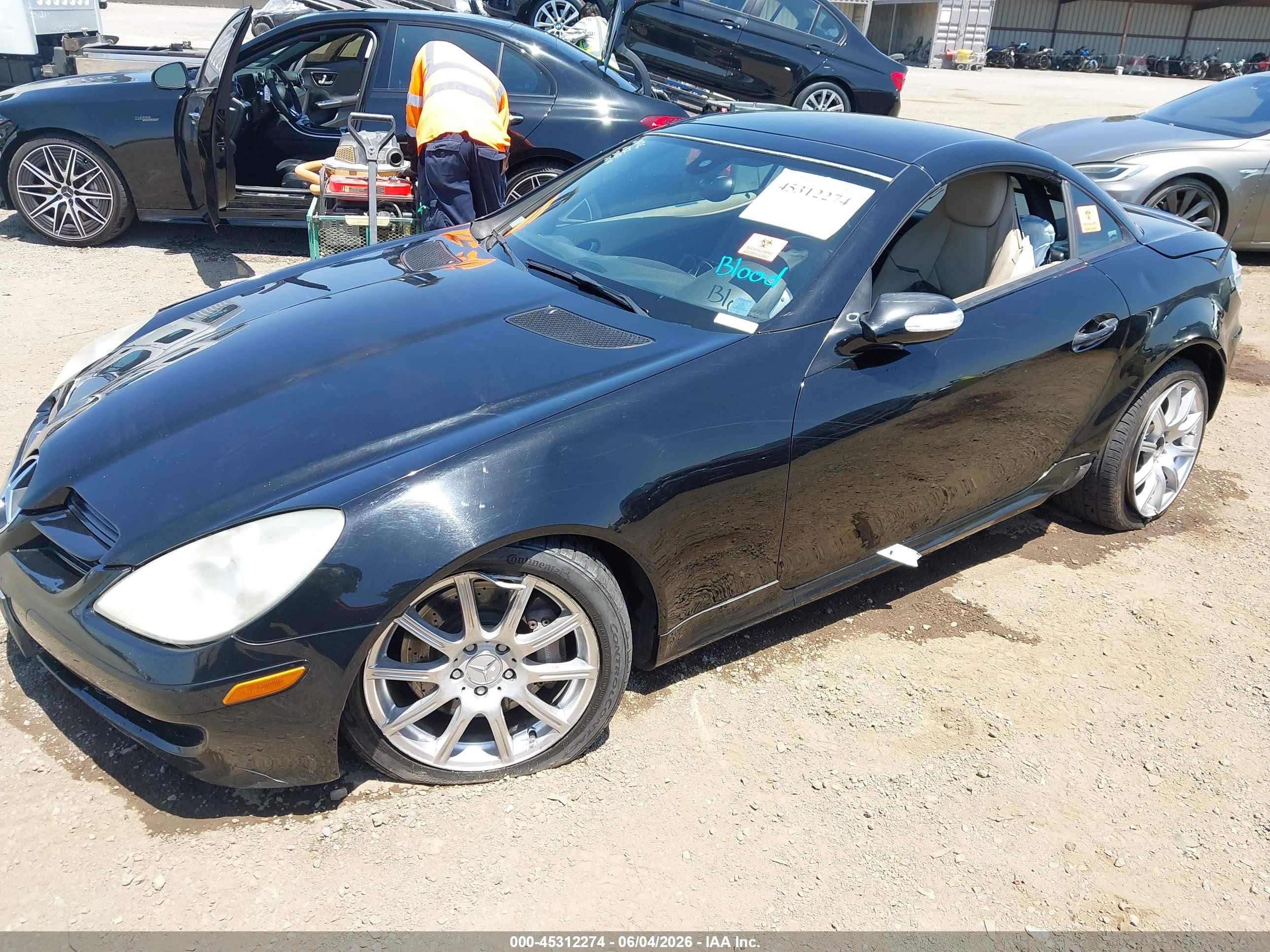 2006 Mercedes-benz Slk 350   Black vin: WDBWK56F96F117898