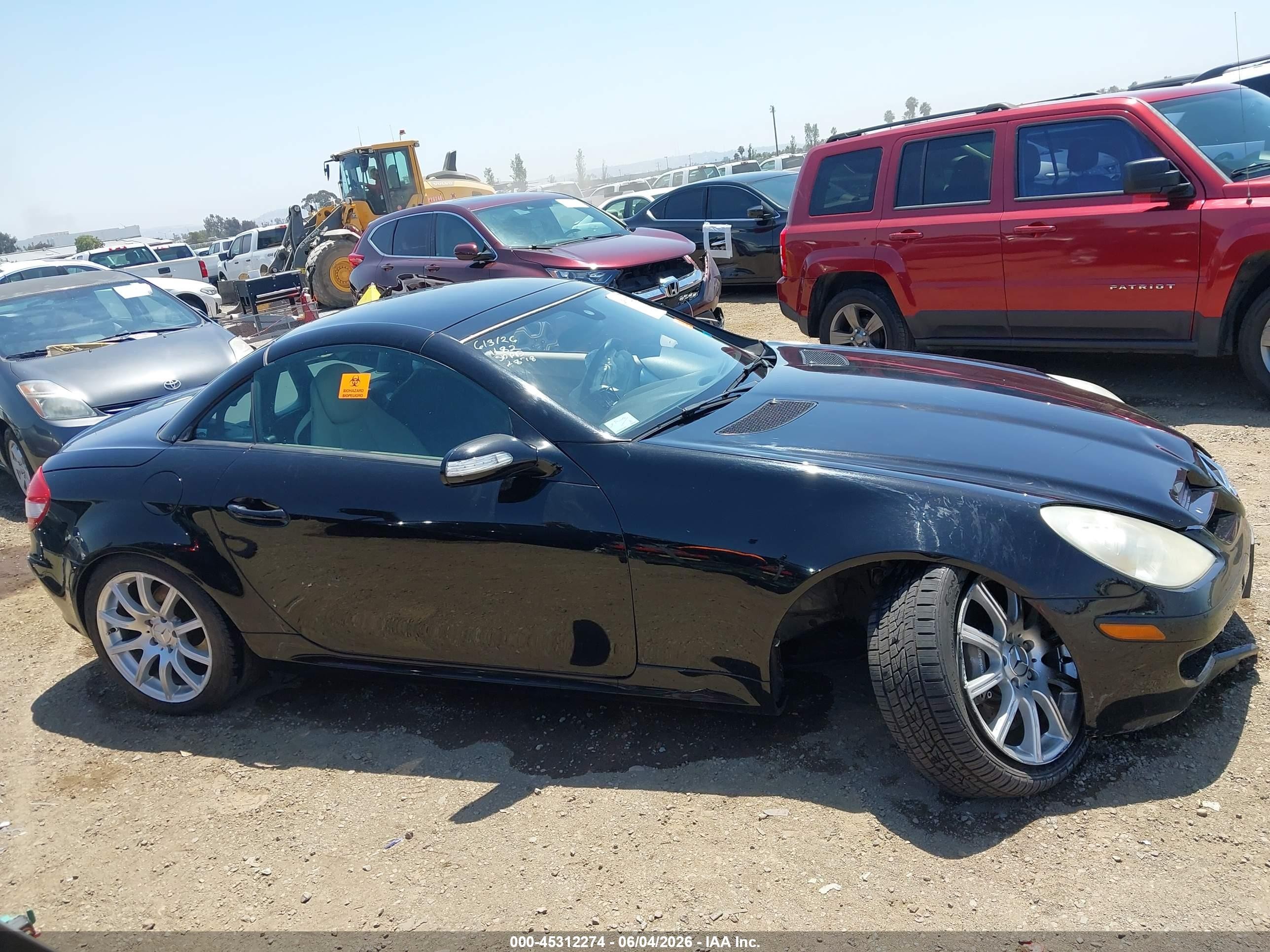 2006 Mercedes-benz Slk 350   Black vin: WDBWK56F96F117898
