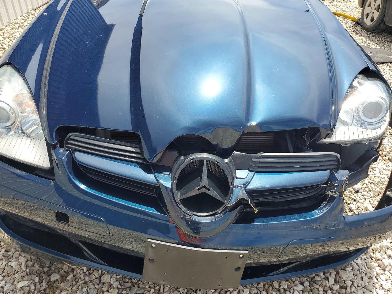 2006 Mercedes-benz Slk350 Blue vin: WDBWK56F96F125984