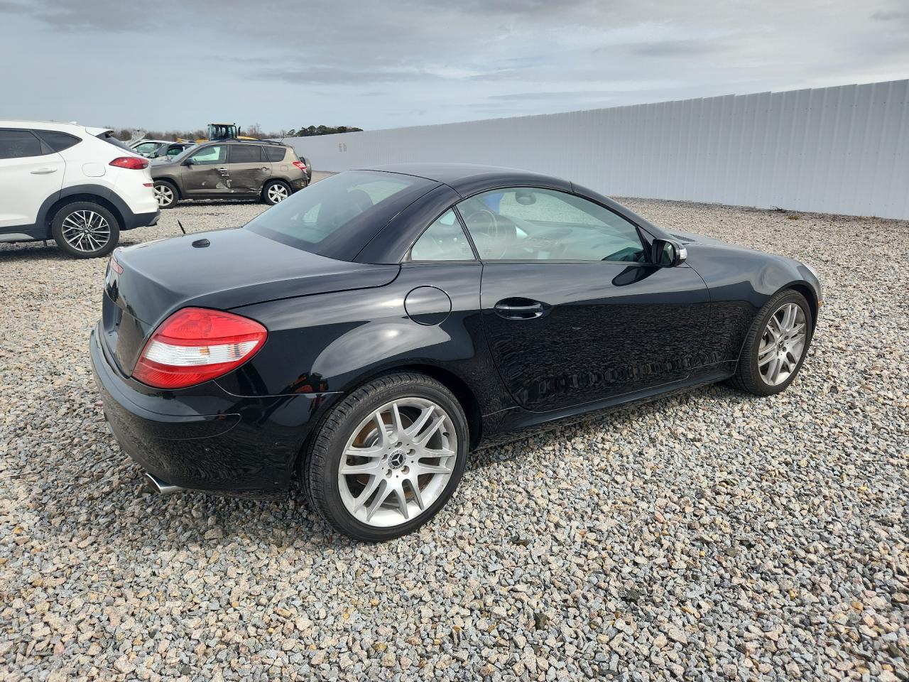 2007 Mercedes-benz Slk 350 Black vin: WDBWK56FX7F152791