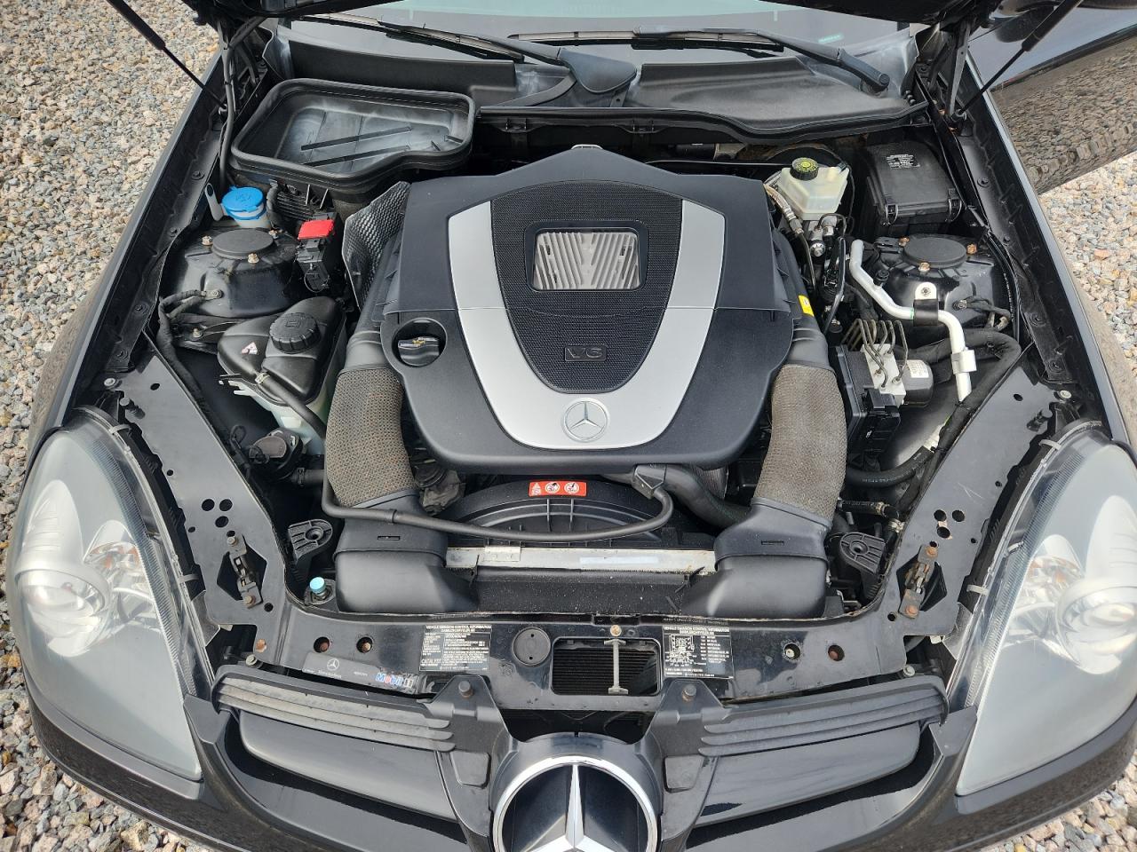 2007 Mercedes-benz Slk 350 Black vin: WDBWK56FX7F152791