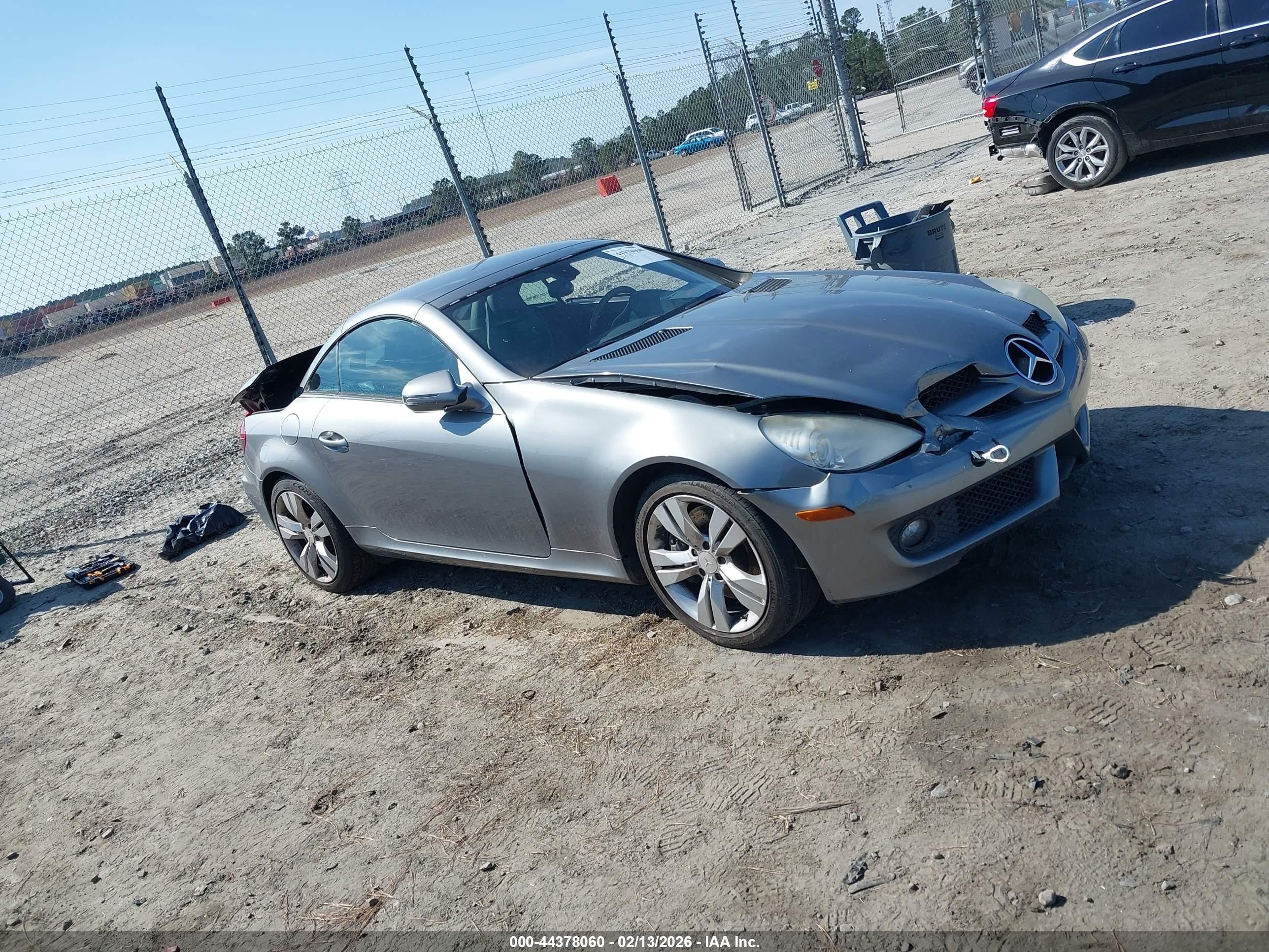 2009 Mercedes-benz Slk 350   Серебряный vin: WDBWK58F09F190028