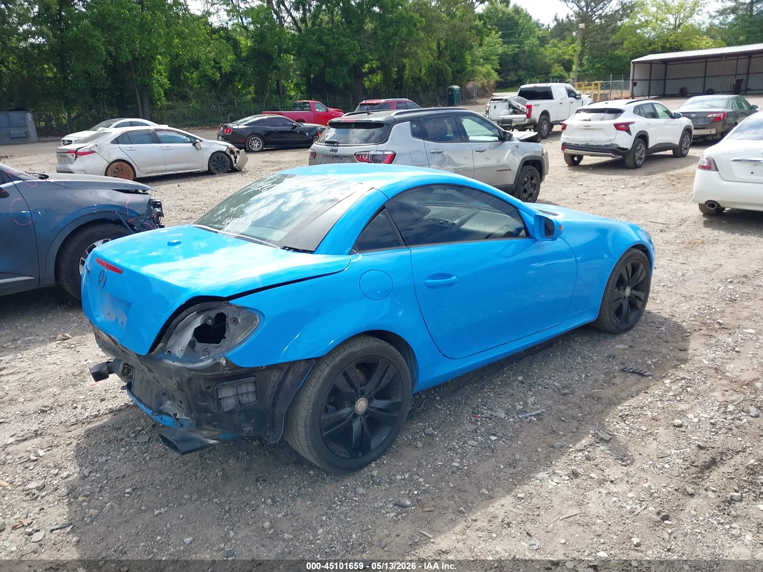 2009 Mercedes-benz Slk 350   Blue vin: WDBWK58F19F190569