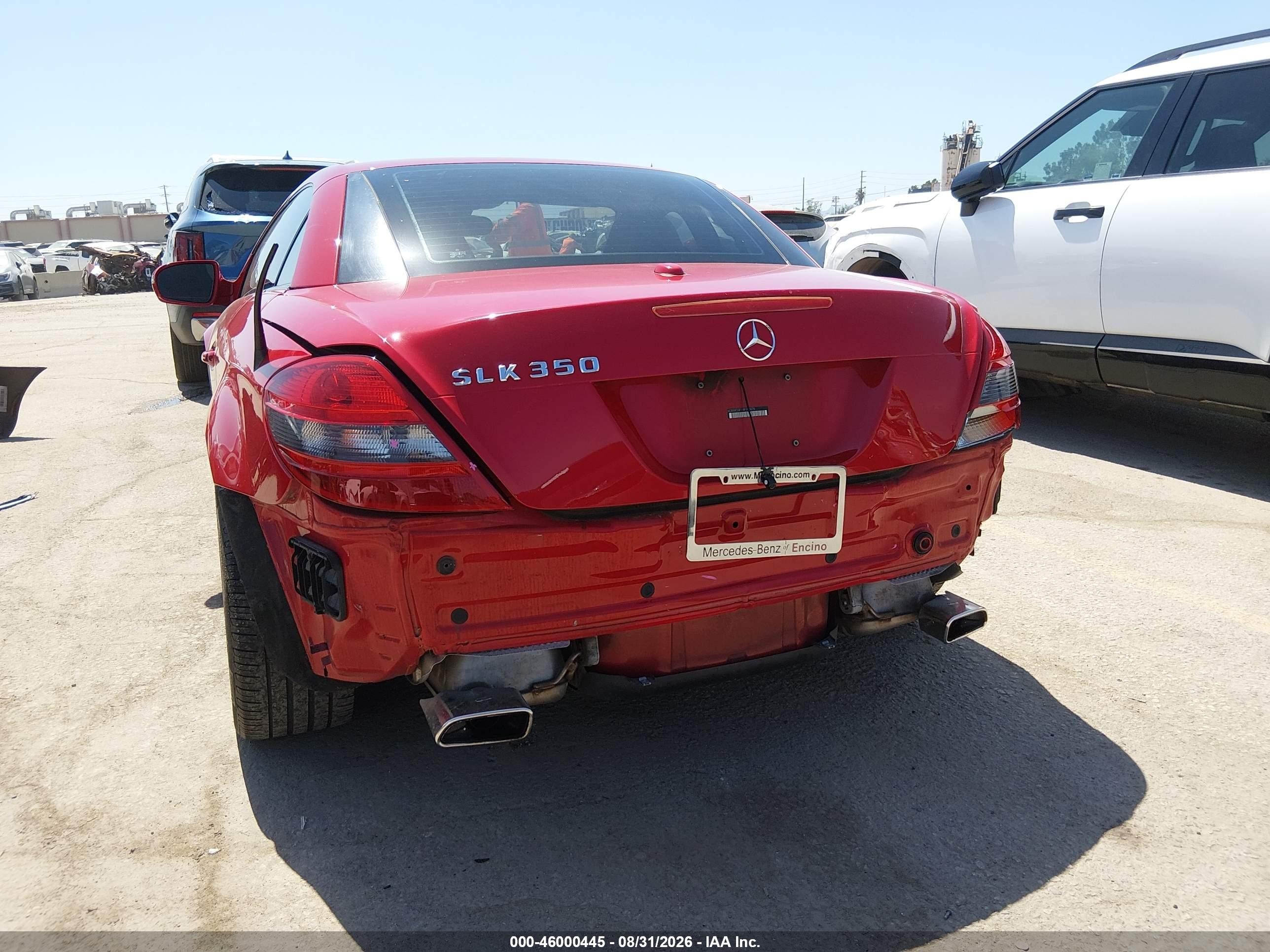 2009 Mercedes-benz Slk 350 Red vin: WDBWK58F19F190670