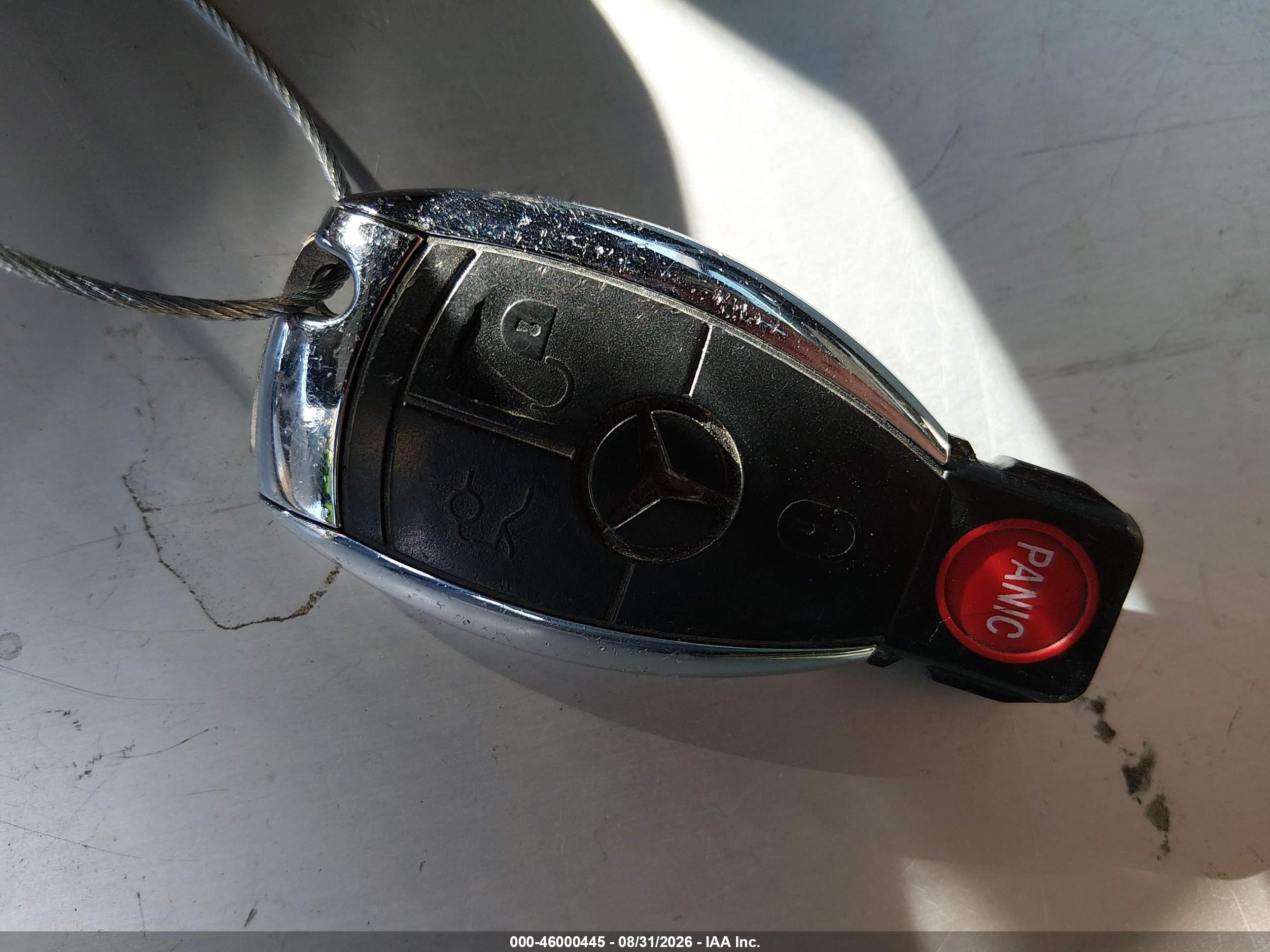2009 Mercedes-benz Slk 350 Red vin: WDBWK58F19F190670