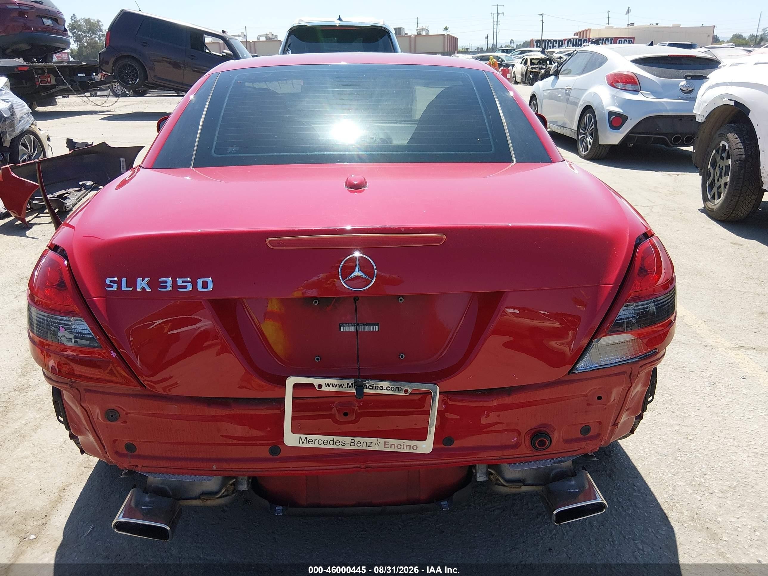 2009 Mercedes-benz Slk 350 Red vin: WDBWK58F19F190670