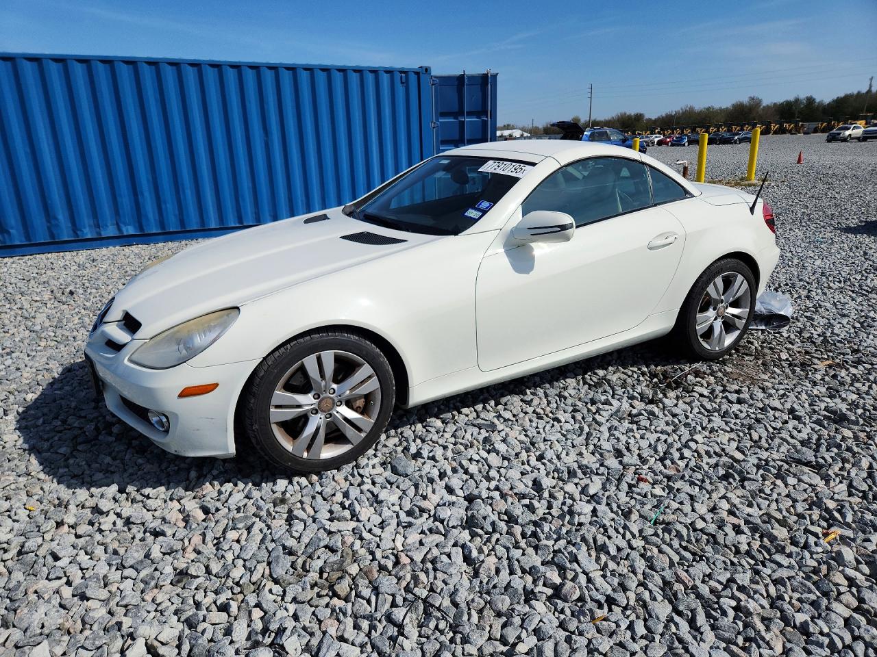 2009 Mercedes-benz Slk 350 White vin: WDBWK58F29F190984