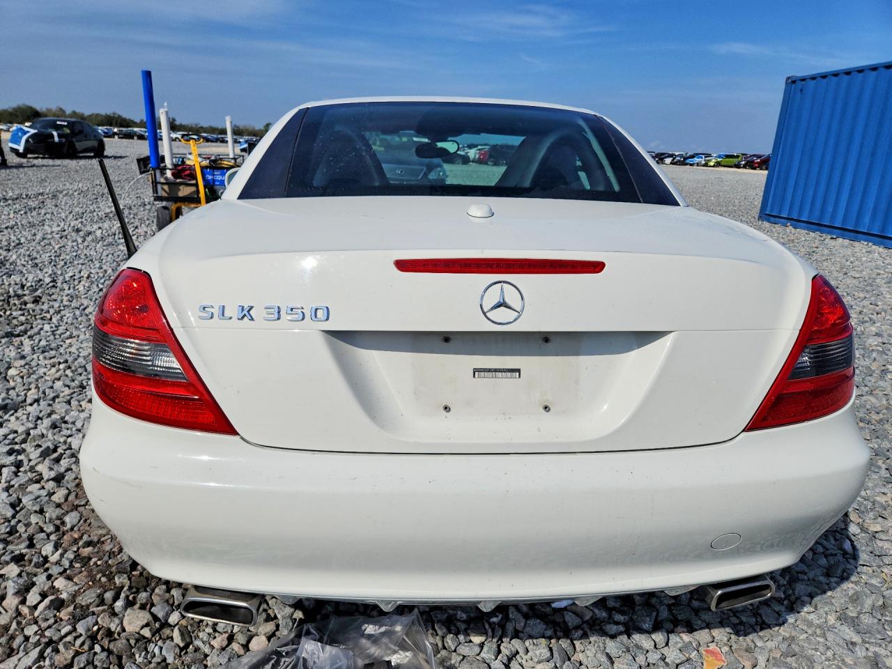 2009 Mercedes-benz Slk 350 White vin: WDBWK58F29F190984