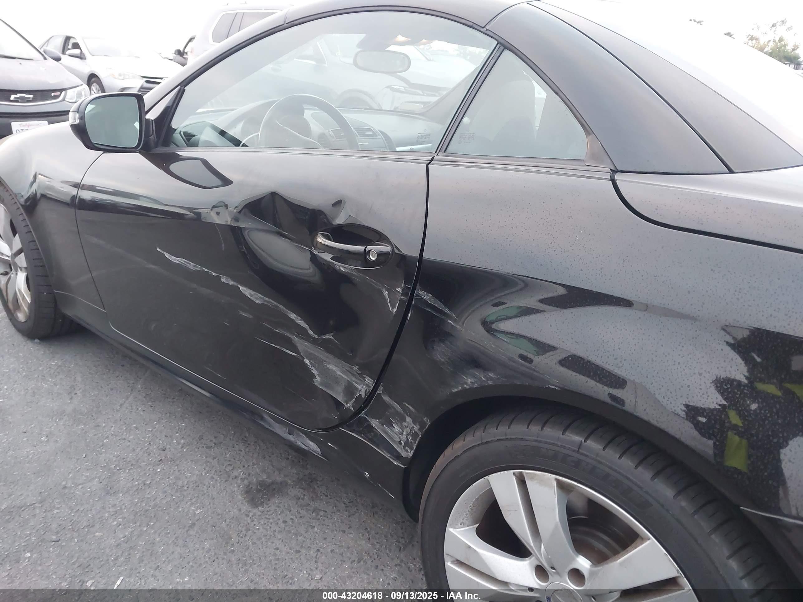 2009 Mercedes-benz Slk 350   Black vin: WDBWK58F29F191603