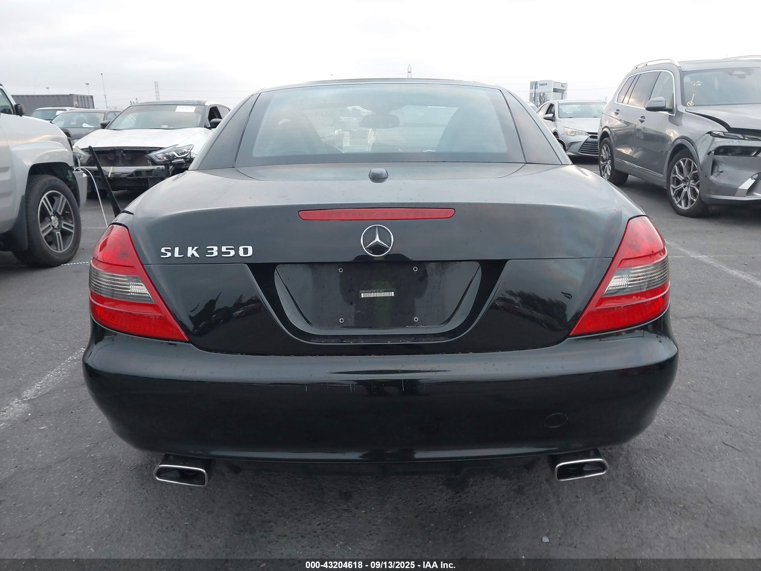 2009 Mercedes-benz Slk 350   Black vin: WDBWK58F29F191603