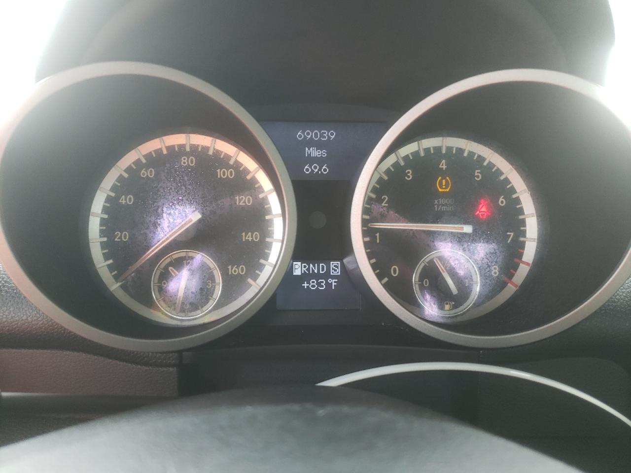 2009 Mercedes-benz Slk 350 White vin: WDBWK58F29F191892