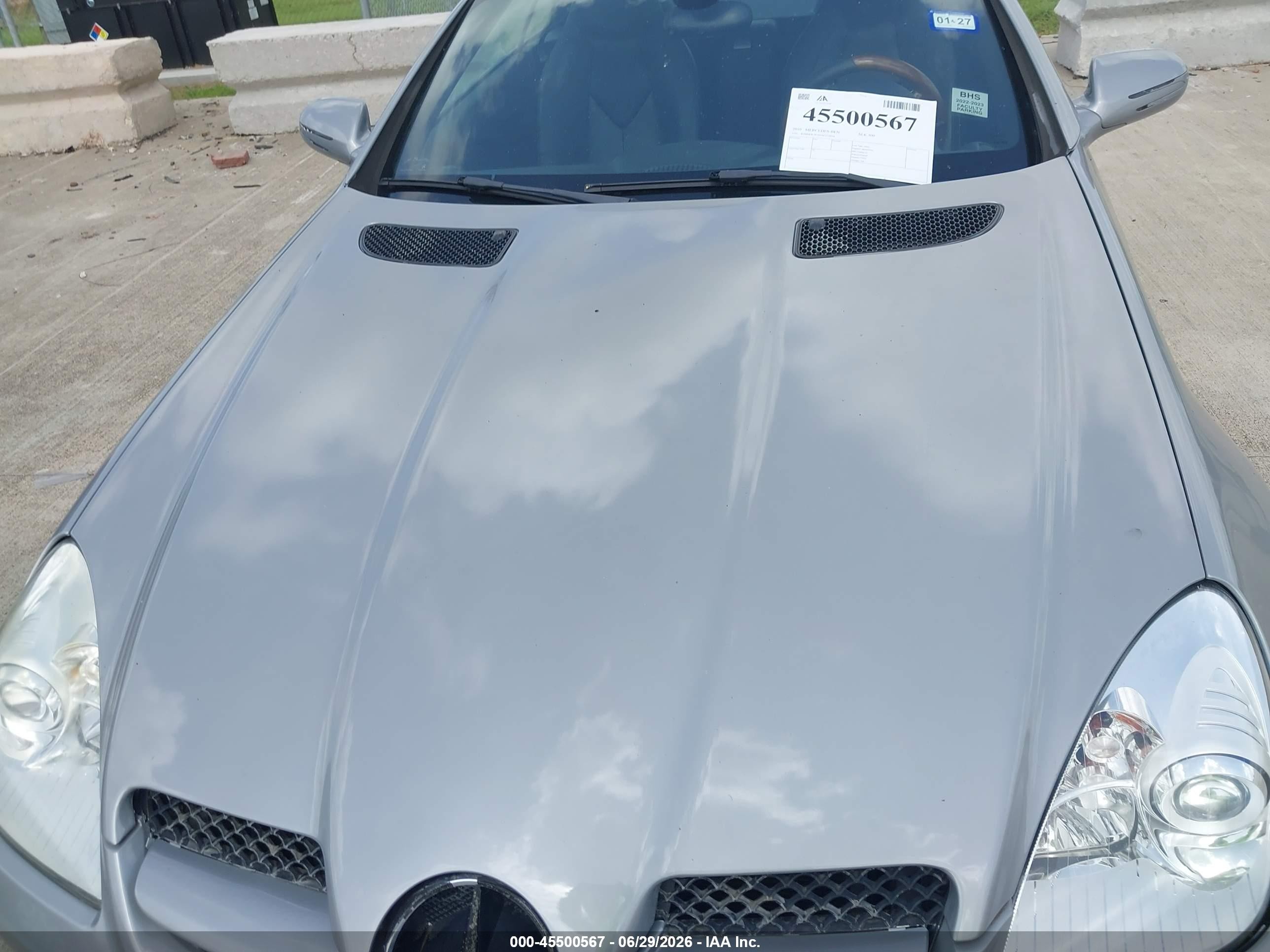2010 Mercedes-benz Slk 300   Silver vin: WDBWK5EA0AF232016