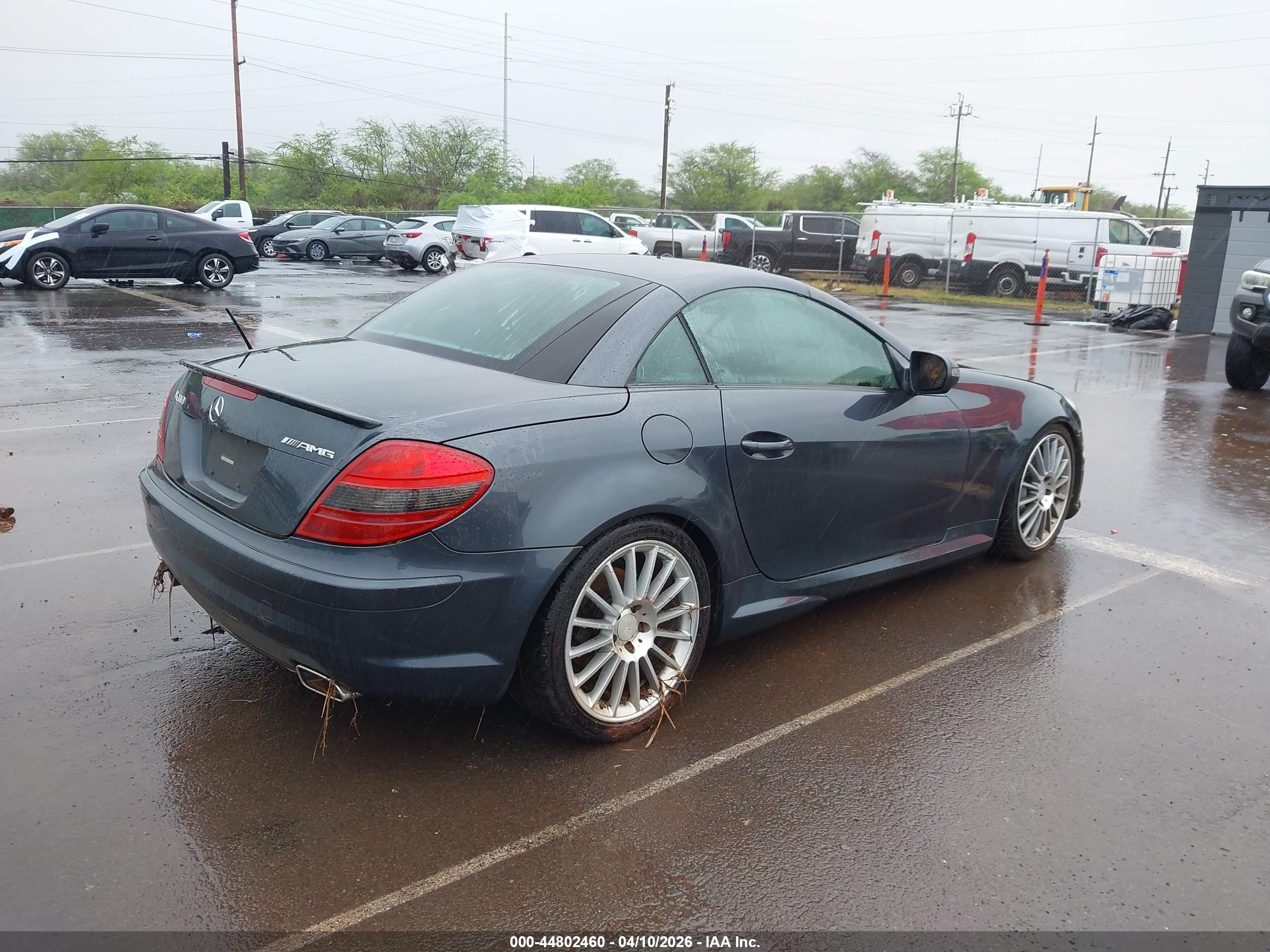 2010 Mercedes-benz Slk 300   Синий vin: WDBWK5EA3AF230437