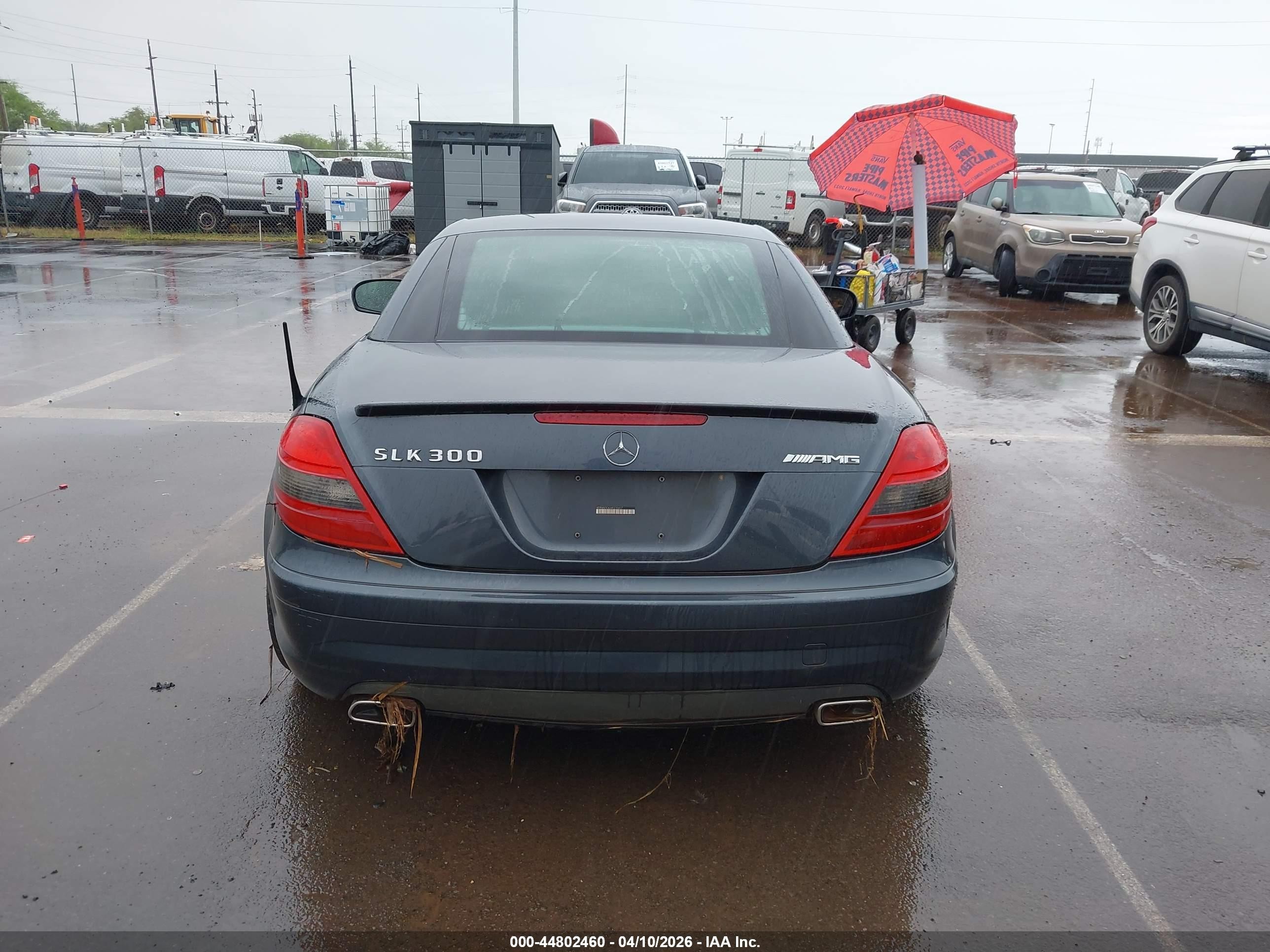 2010 Mercedes-benz Slk 300   Синий vin: WDBWK5EA3AF230437