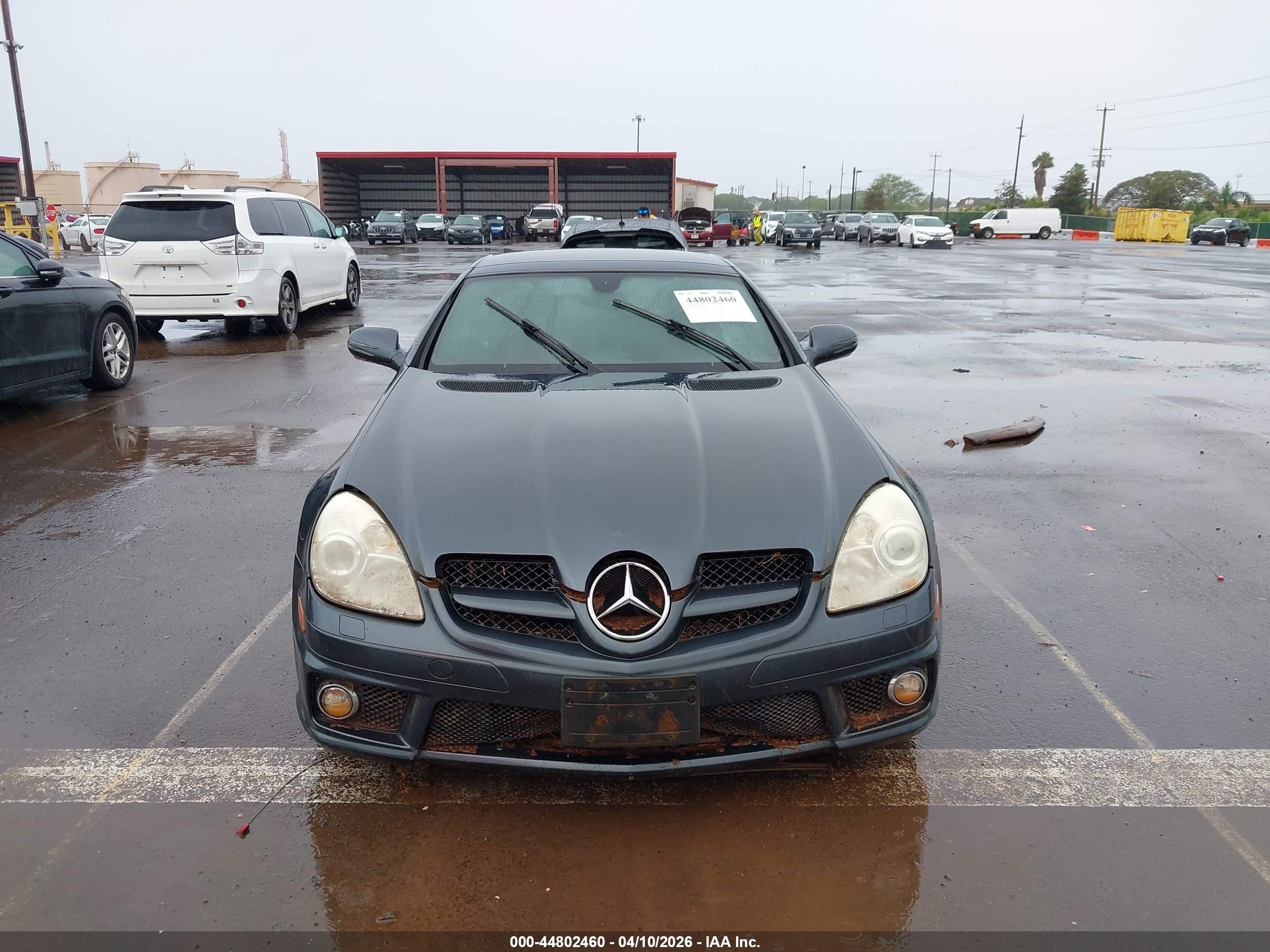 2010 Mercedes-benz Slk 300   Синий vin: WDBWK5EA3AF230437