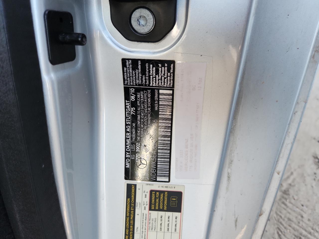 2011 Mercedes-benz Slk 300 Silver vin: WDBWK5EA3BF238636