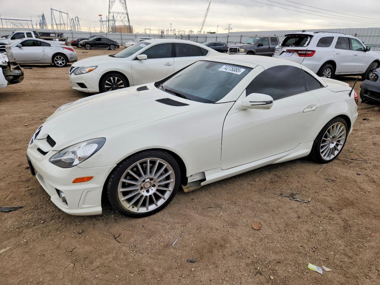 2011 Mercedes-benz Slk 300 White vin: WDBWK5EA3BF241584