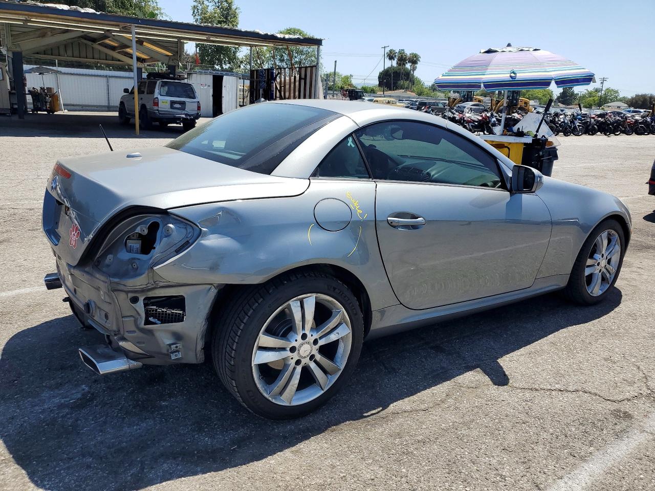 2010 Mercedes-benz Slk 300 Silver vin: WDBWK5EA4AF231306