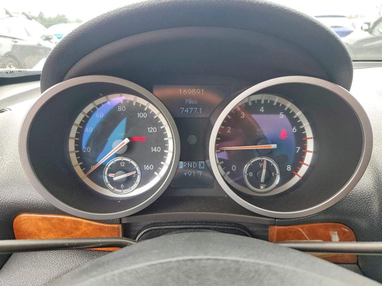 2010 Mercedes-benz Slk 300 Silver vin: WDBWK5EA5AF226244
