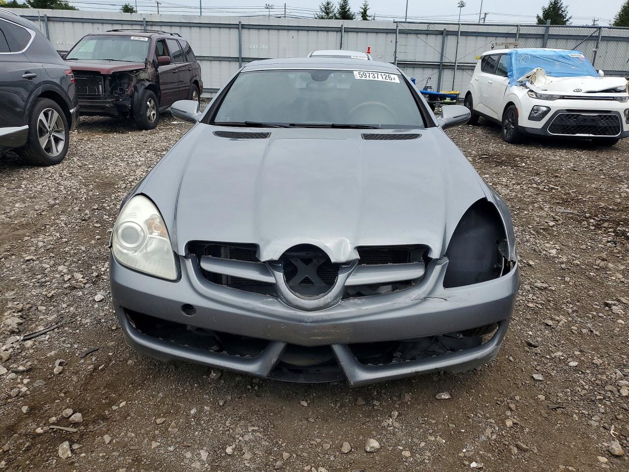 2010 Mercedes-benz Slk 300 Silver vin: WDBWK5EA5AF226244