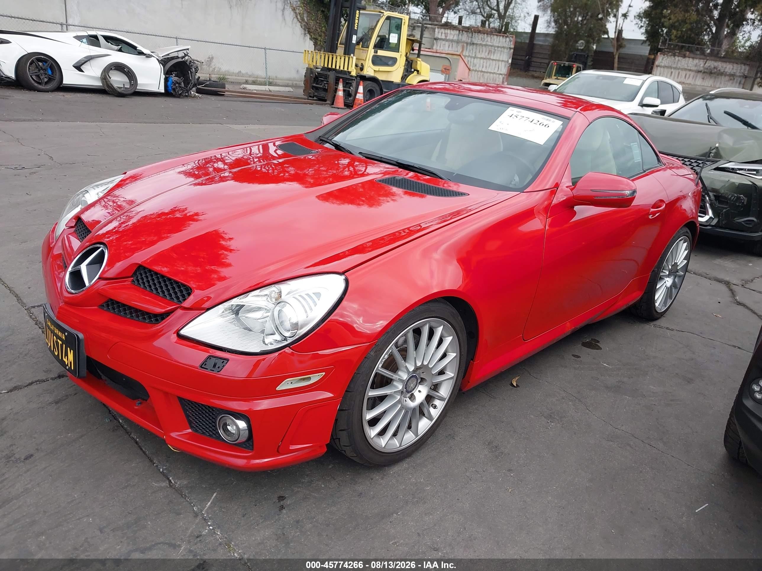 2010 Mercedes-benz Slk 350   Red vin: WDBWK5JA3AF230881