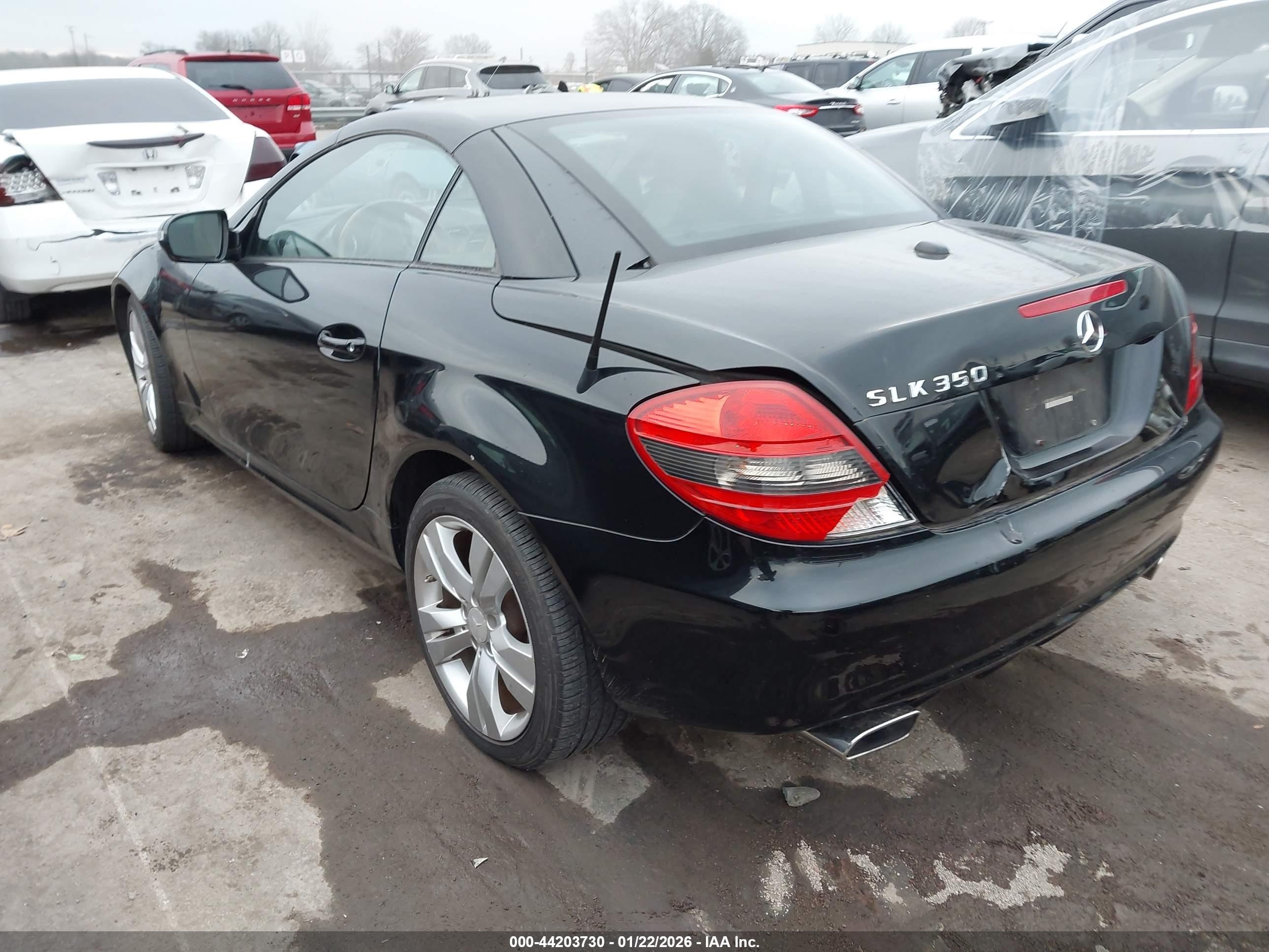 2010 Mercedes-benz Slk 350   Black vin: WDBWK5JA8AF232593