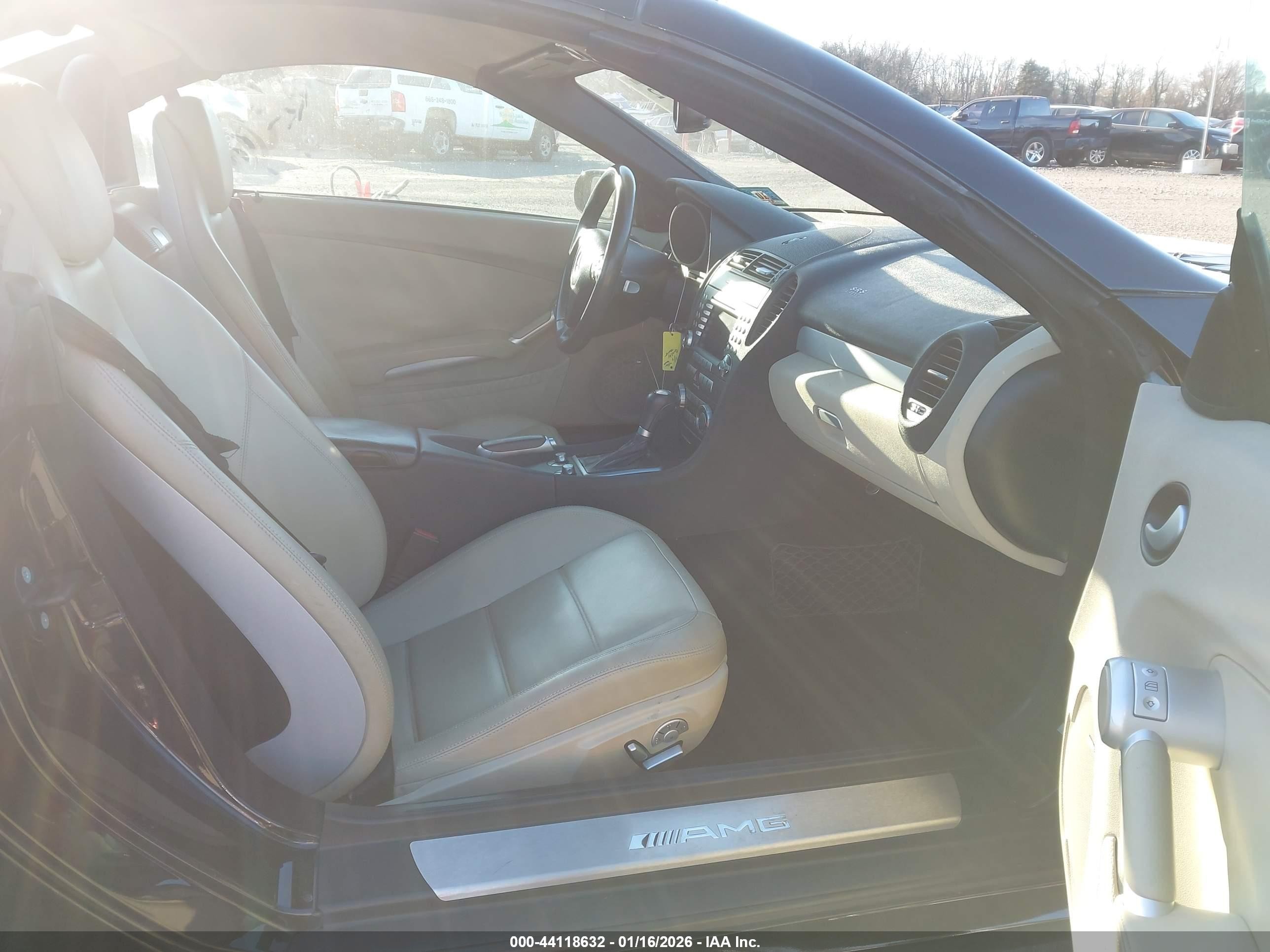 2006 Mercedes-benz Slk 55 Amg   Black vin: WDBWK73F06F105722