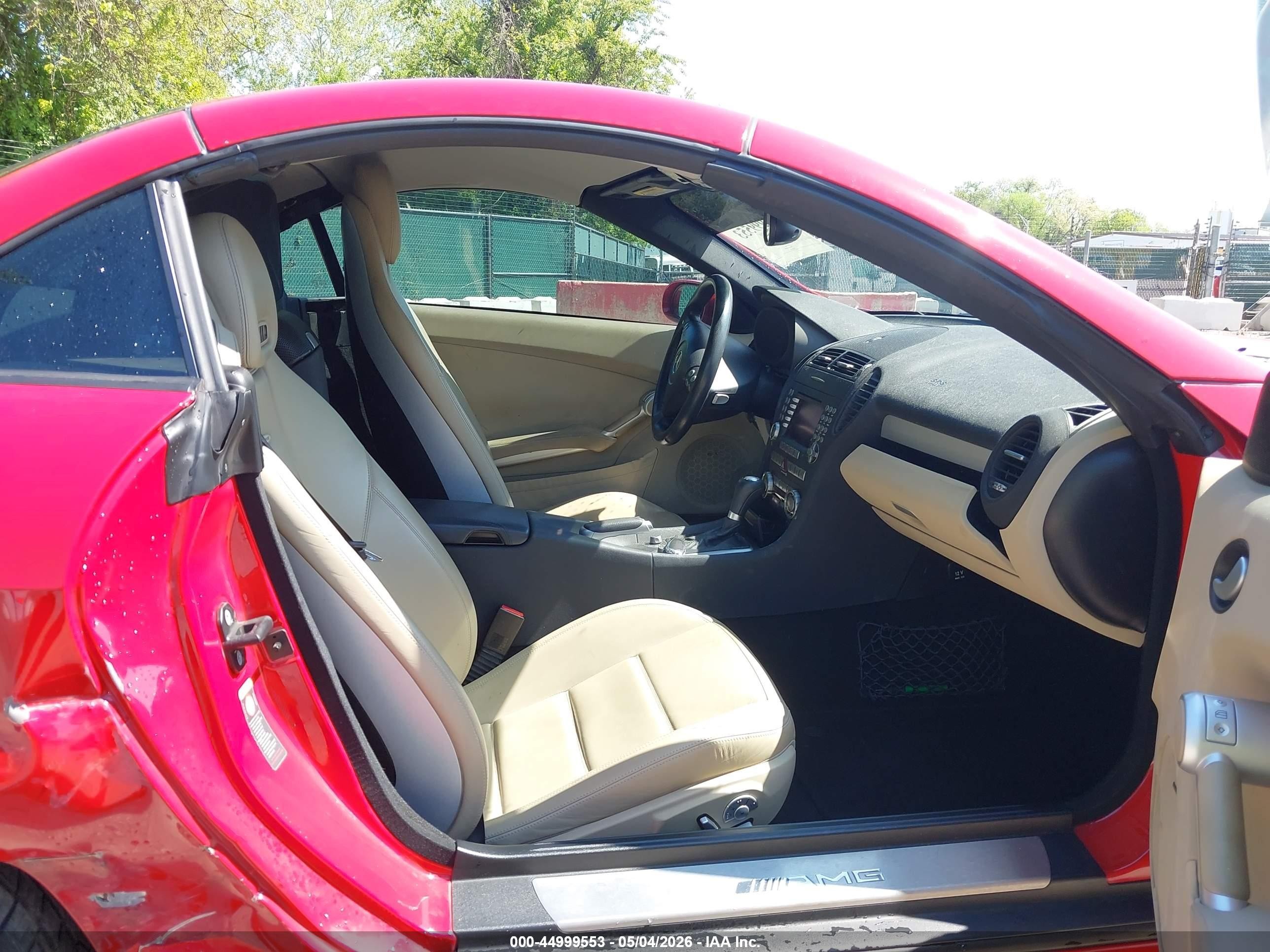 2006 Mercedes-benz Slk 55 Amg   Red vin: WDBWK73F36F083909