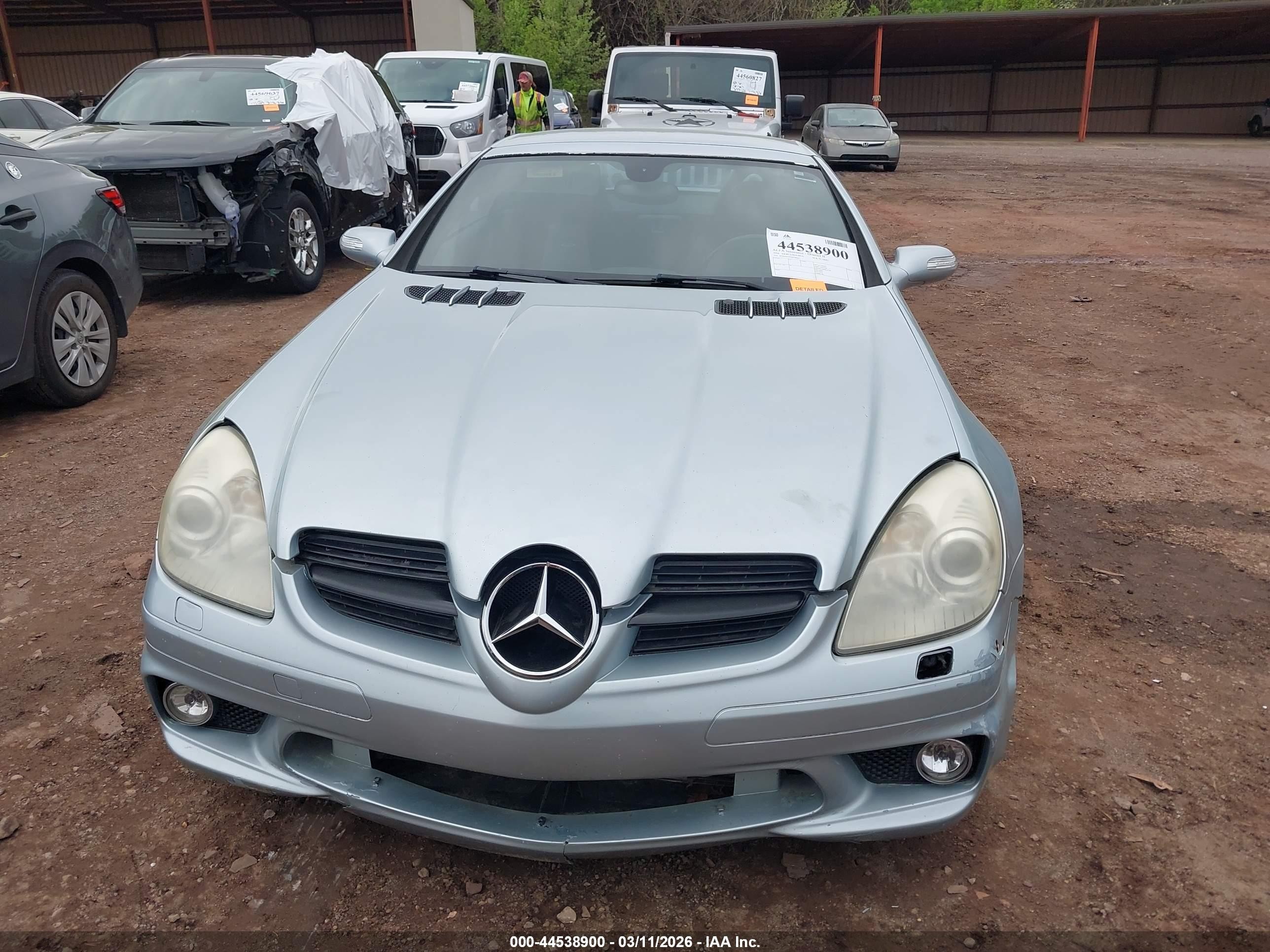 2006 Mercedes-benz Slk 55 Amg   Silver vin: WDBWK73F66F080647