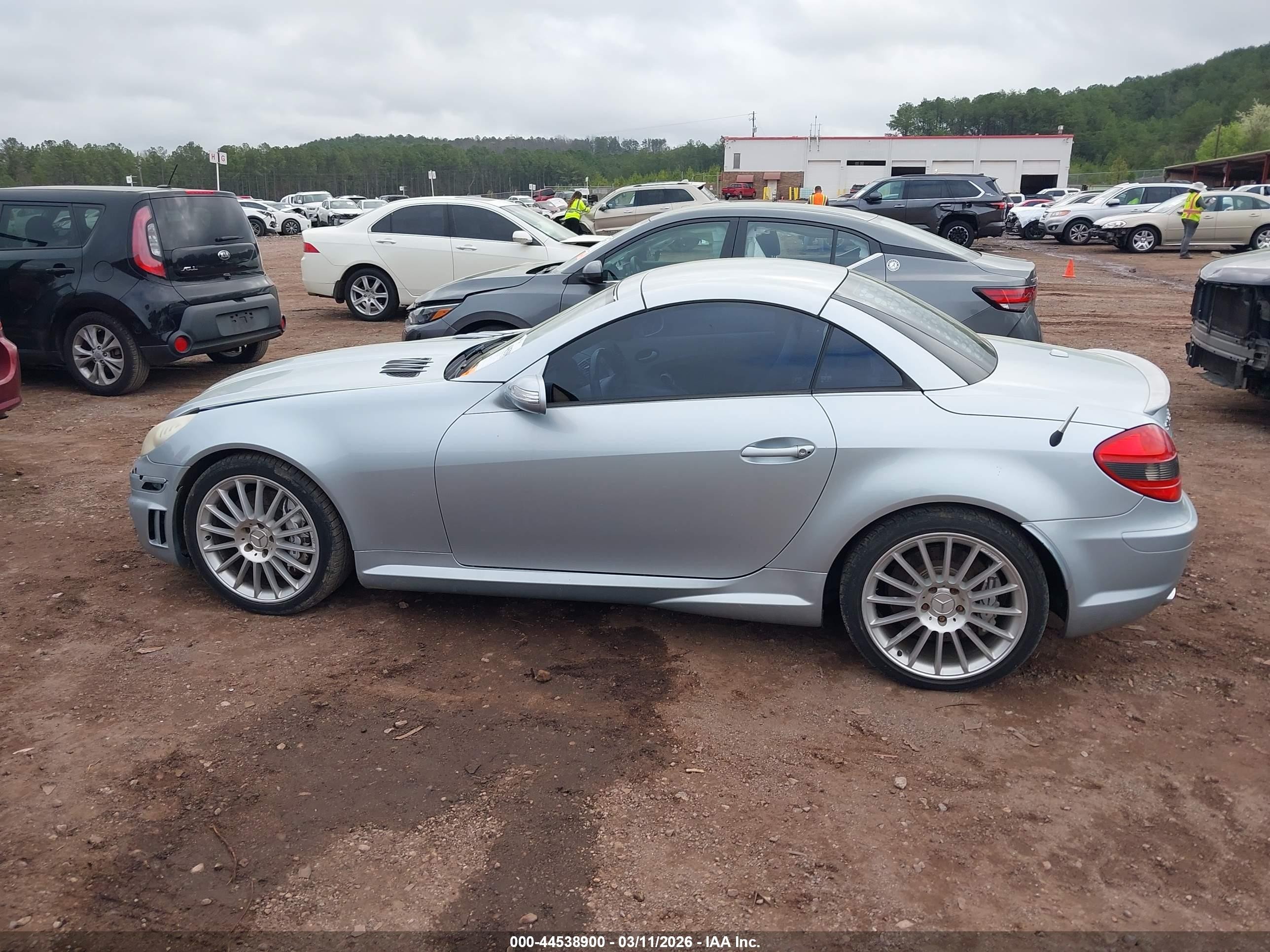 2006 Mercedes-benz Slk 55 Amg   Silver vin: WDBWK73F66F080647