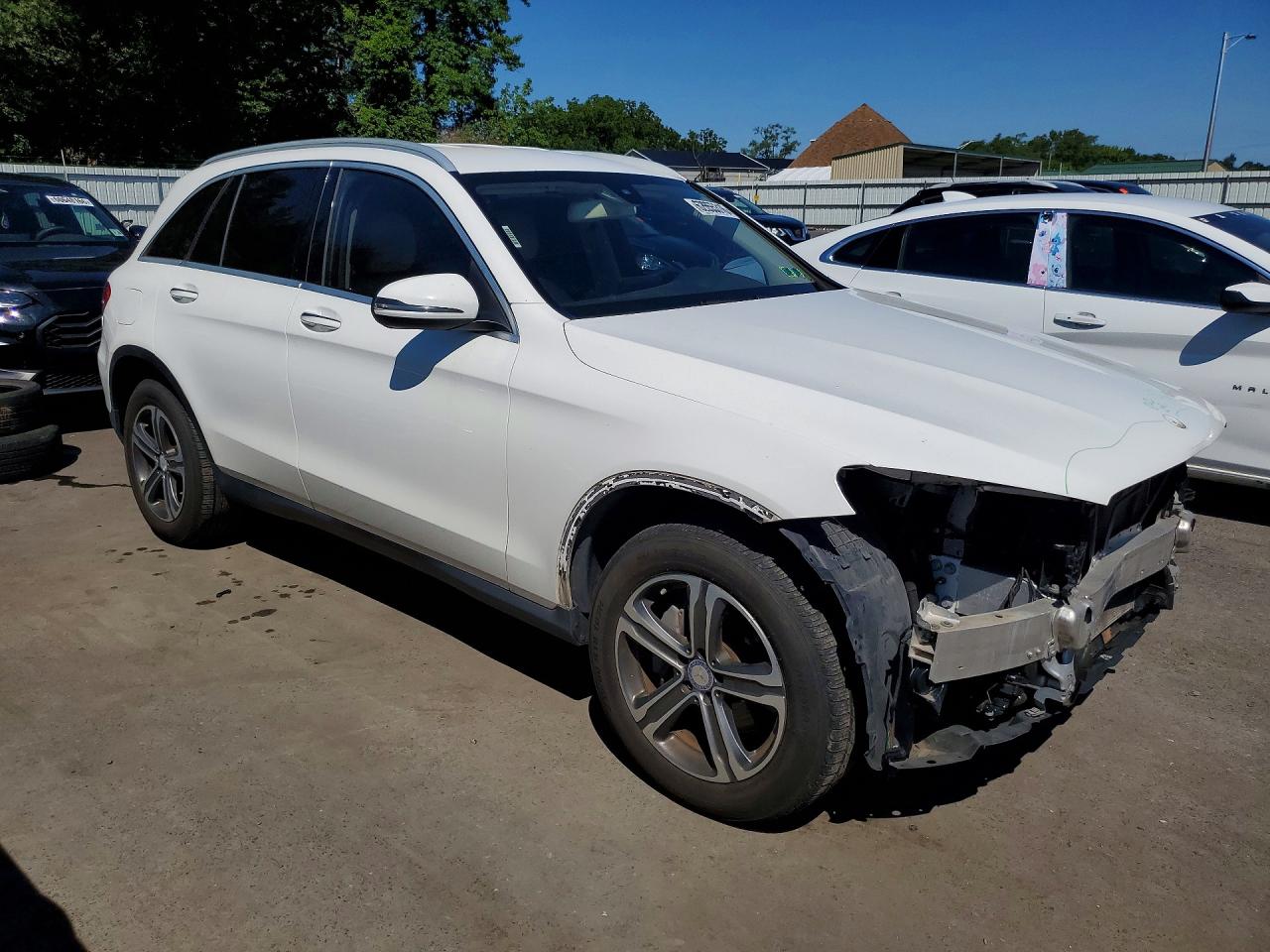 2017 Mercedes-benz Glc 300 Белый vin: WDC0G4JB1HF155128