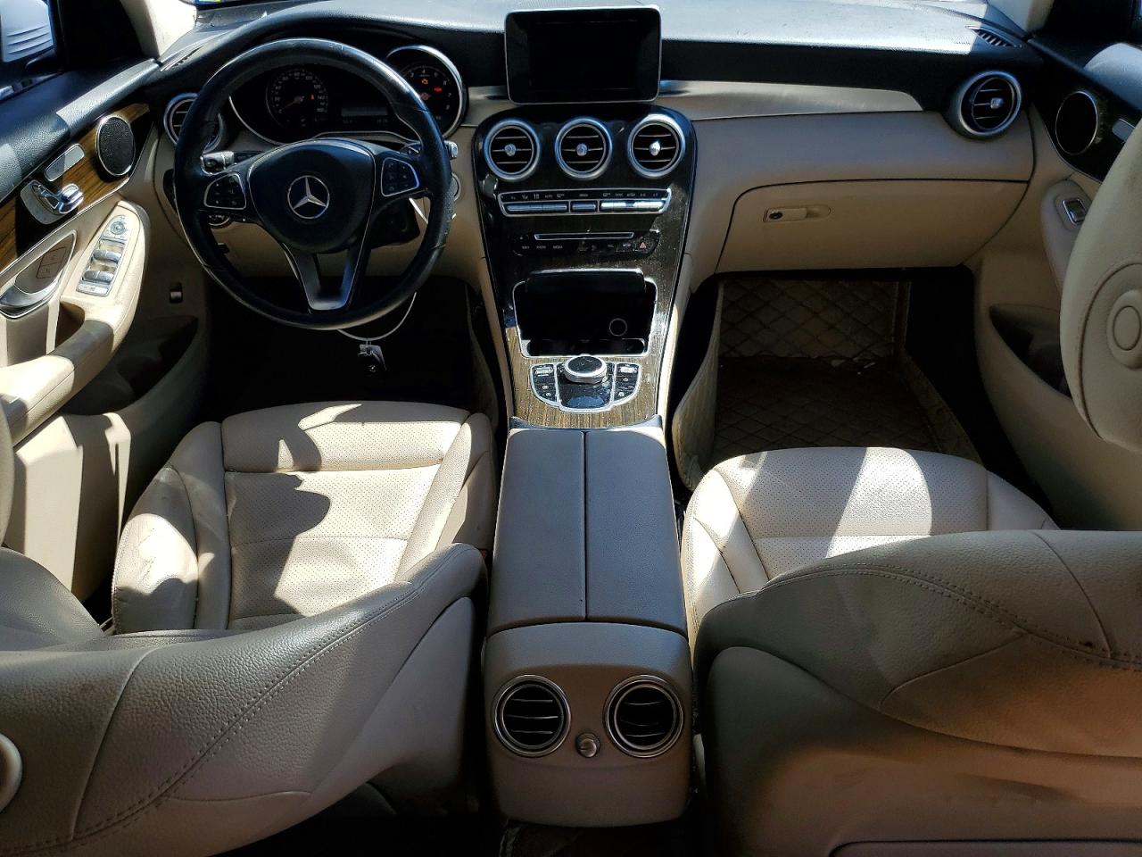 2017 Mercedes-benz Glc 300 Белый vin: WDC0G4JB1HF155128