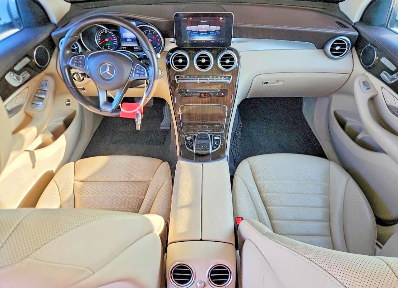 2016 Mercedes-benz Glc 300 Белый vin: WDC0G4JB3GF073738