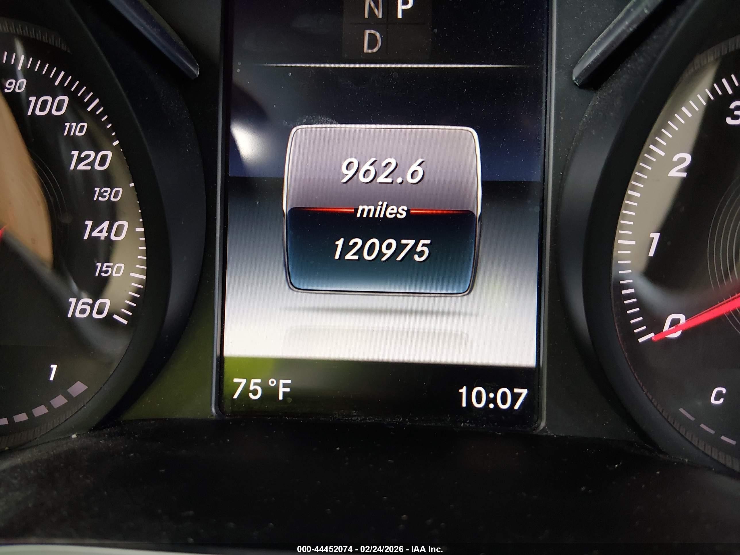 2018 Mercedes-benz Glc 300 Gray vin: WDC0G4JB3JV028621