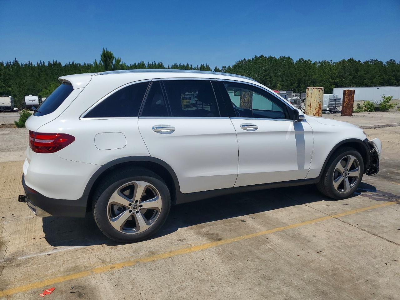2019 Mercedes-benz Glc 300 Белый vin: WDC0G4JB4KV162510