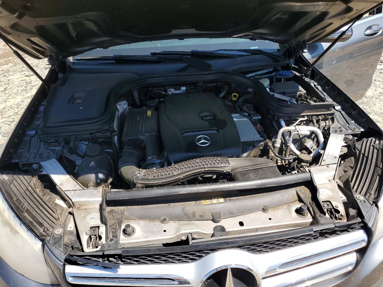 2017 Mercedes-benz Glc 300 Gray vin: WDC0G4JB5HF129356