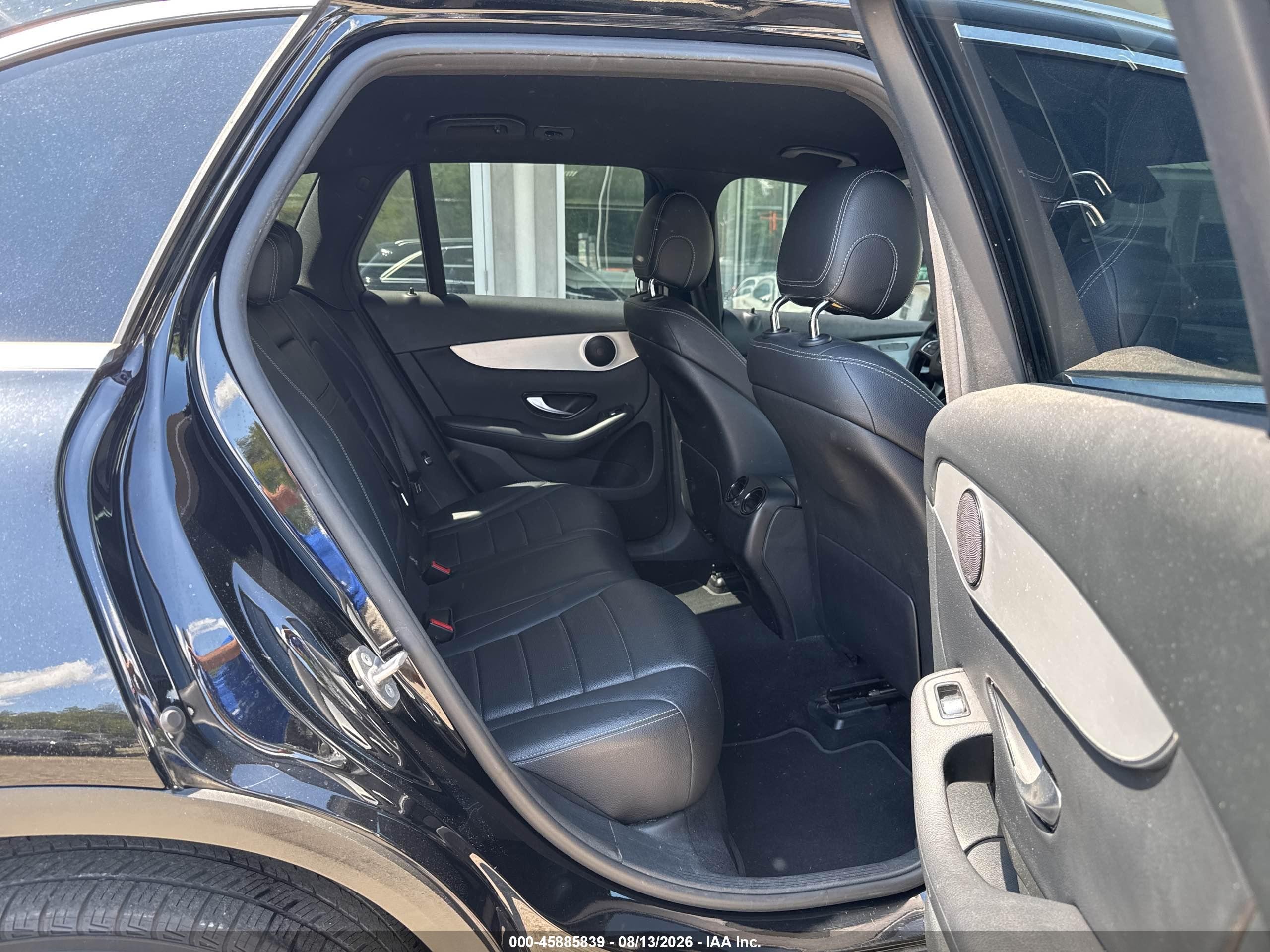 2017 Mercedes-benz Glc 300 Black vin: WDC0G4JB6HF140382
