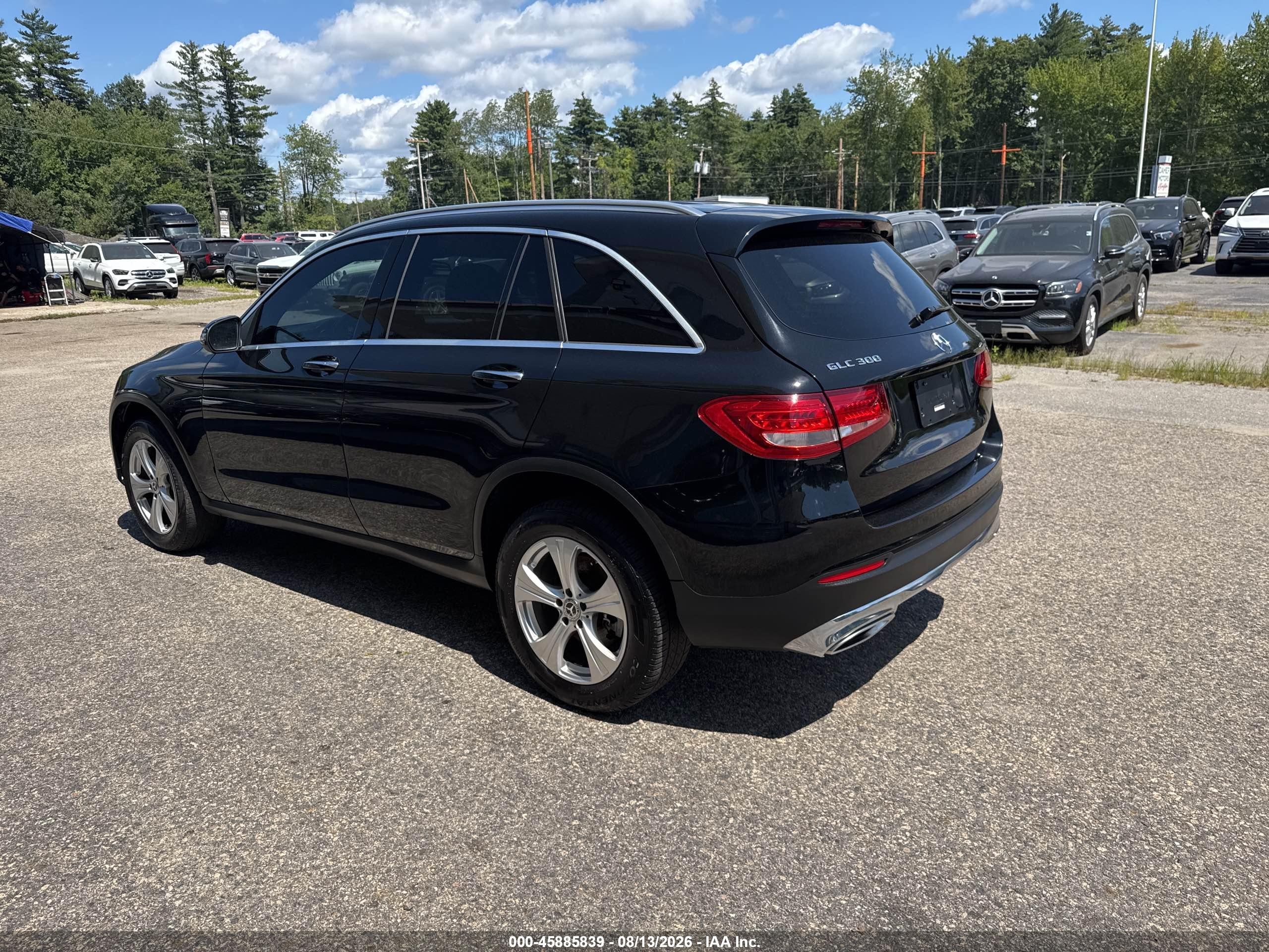 2017 Mercedes-benz Glc 300 Black vin: WDC0G4JB6HF140382