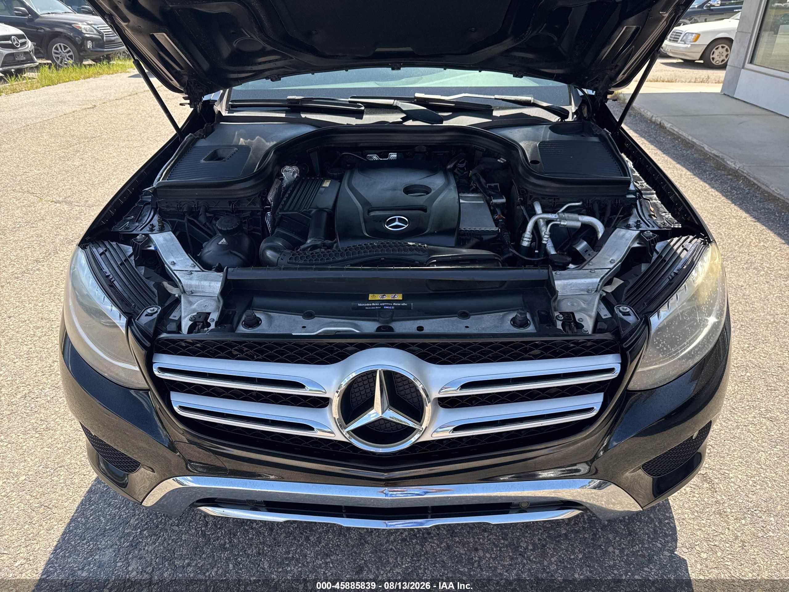 2017 Mercedes-benz Glc 300 Black vin: WDC0G4JB6HF140382