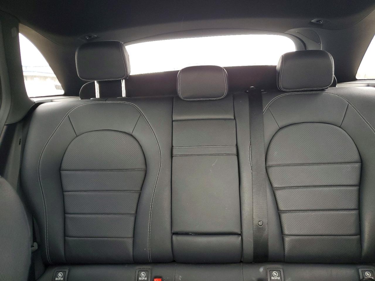 2019 Mercedes-benz Glc 300 White vin: WDC0G4JB7KV132434