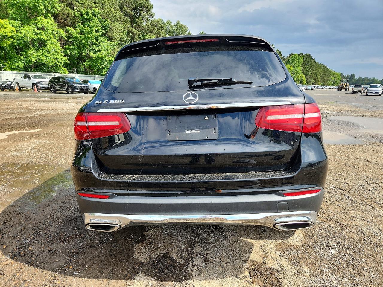 2019 Mercedes-benz Glc 300 Black vin: WDC0G4JB8KV139876