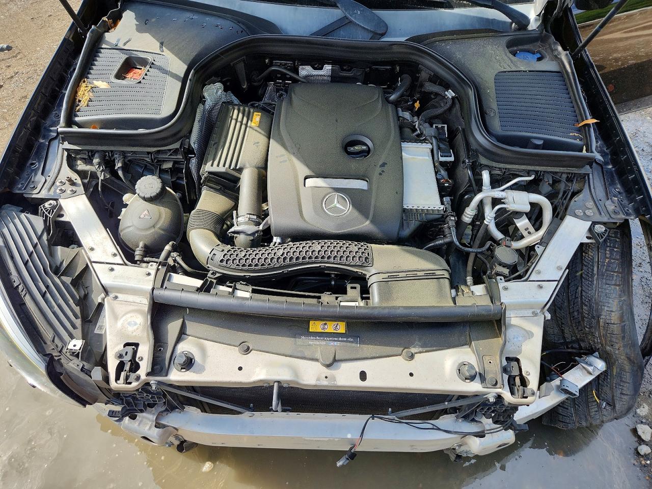 2019 Mercedes-benz Glc 300 Black vin: WDC0G4JB8KV139876