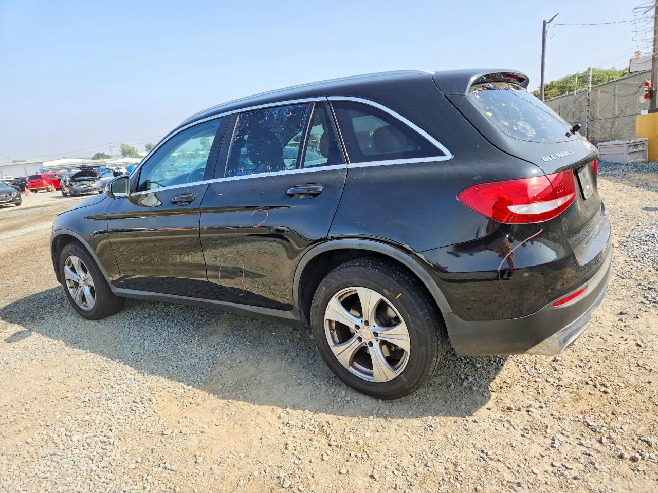 2016 Mercedes-benz Glc 300 Black vin: WDC0G4JBXGF070089