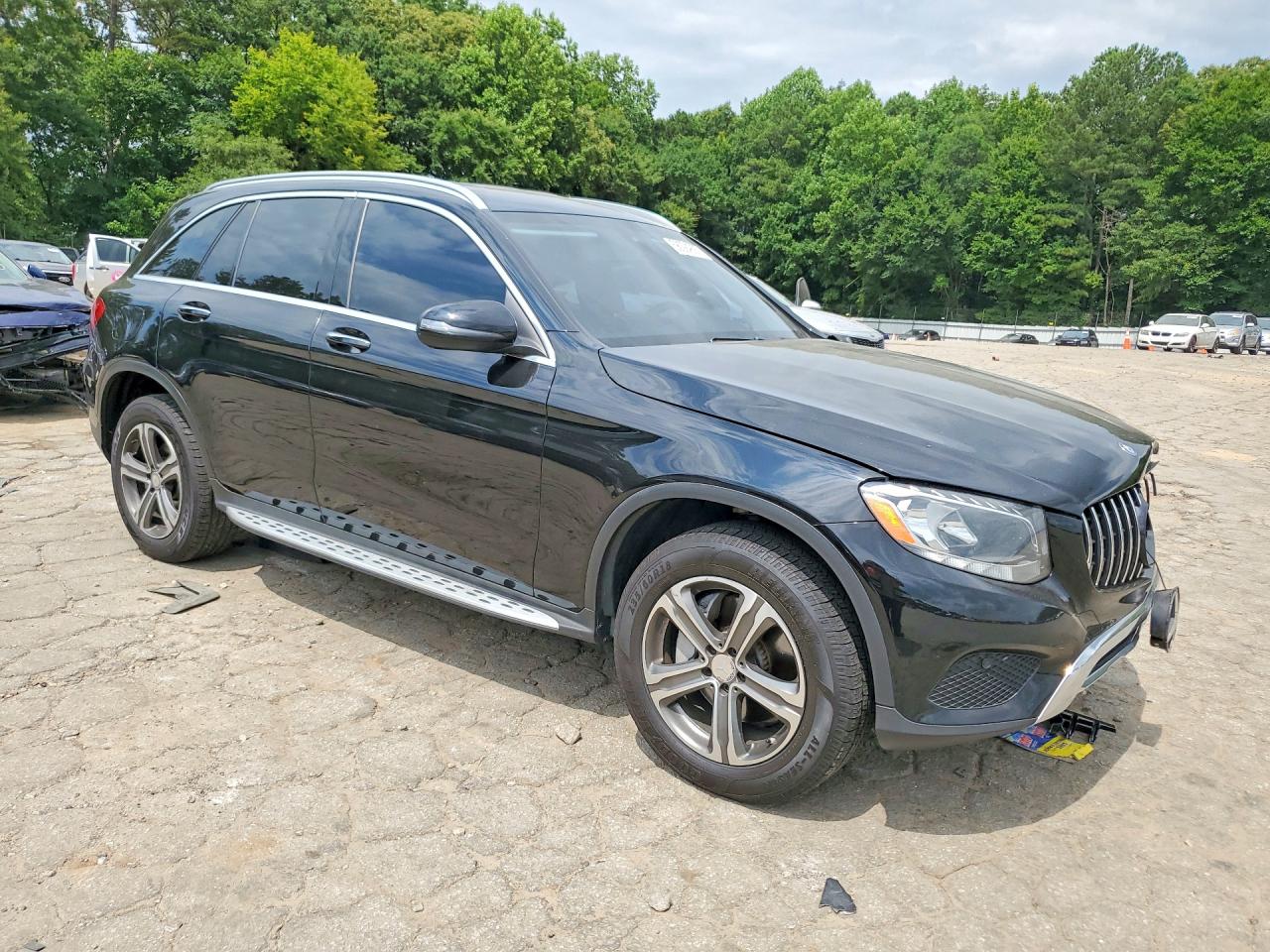2016 Mercedes-benz Glc 300 Black vin: WDC0G4JBXGF076958