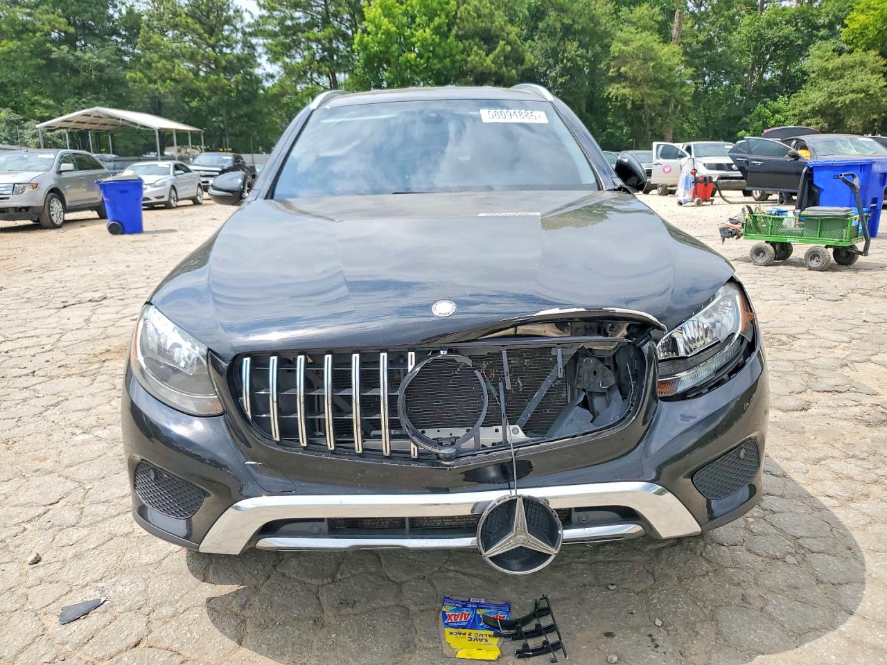 2016 Mercedes-benz Glc 300 Black vin: WDC0G4JBXGF076958