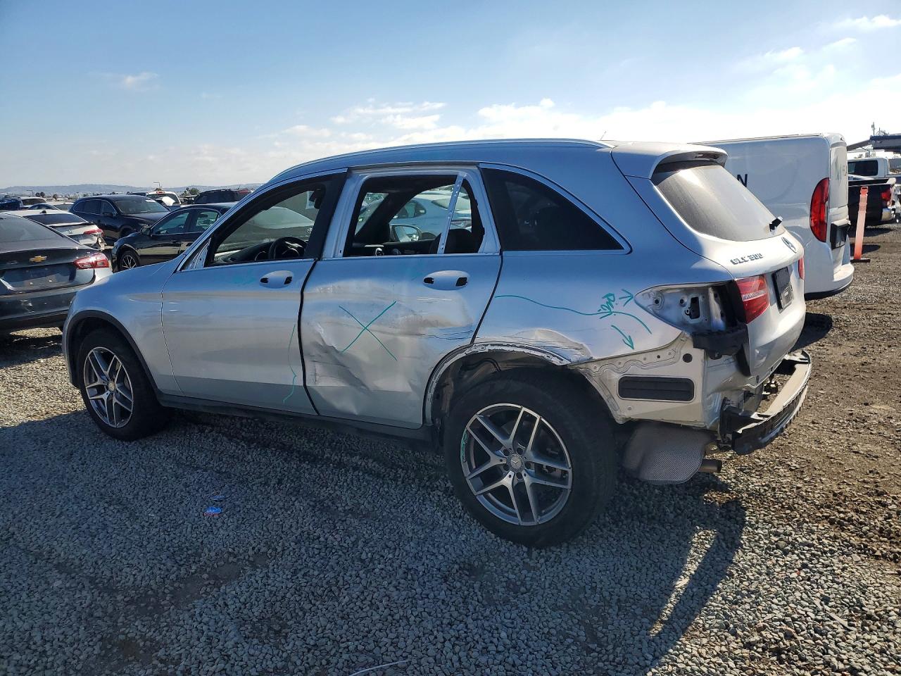 2017 Mercedes-benz Glc 300 Silver vin: WDC0G4JBXHF132737