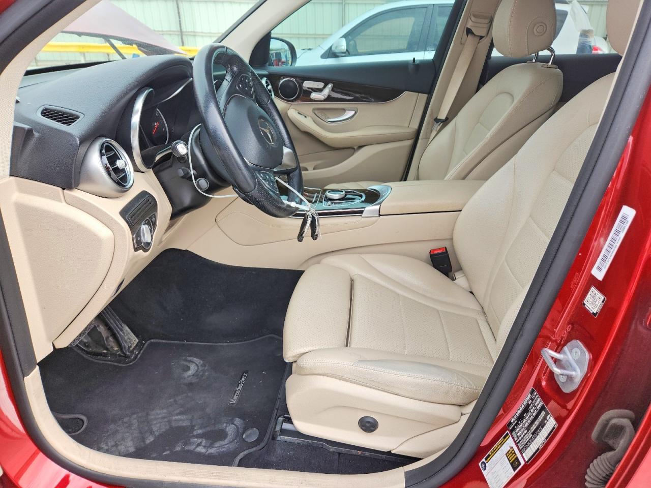 2019 Mercedes-benz Glc 300 Red vin: WDC0G4JBXKF572819