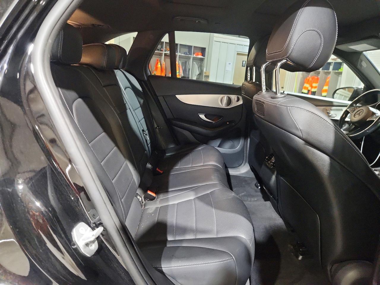 2019 Mercedes-benz Glc 300 4matic Black vin: WDC0G4KB0KV121046