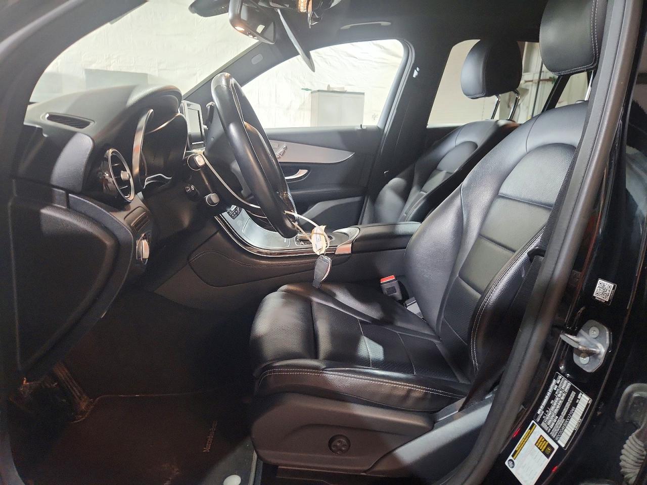 2019 Mercedes-benz Glc 300 4matic Black vin: WDC0G4KB0KV121046